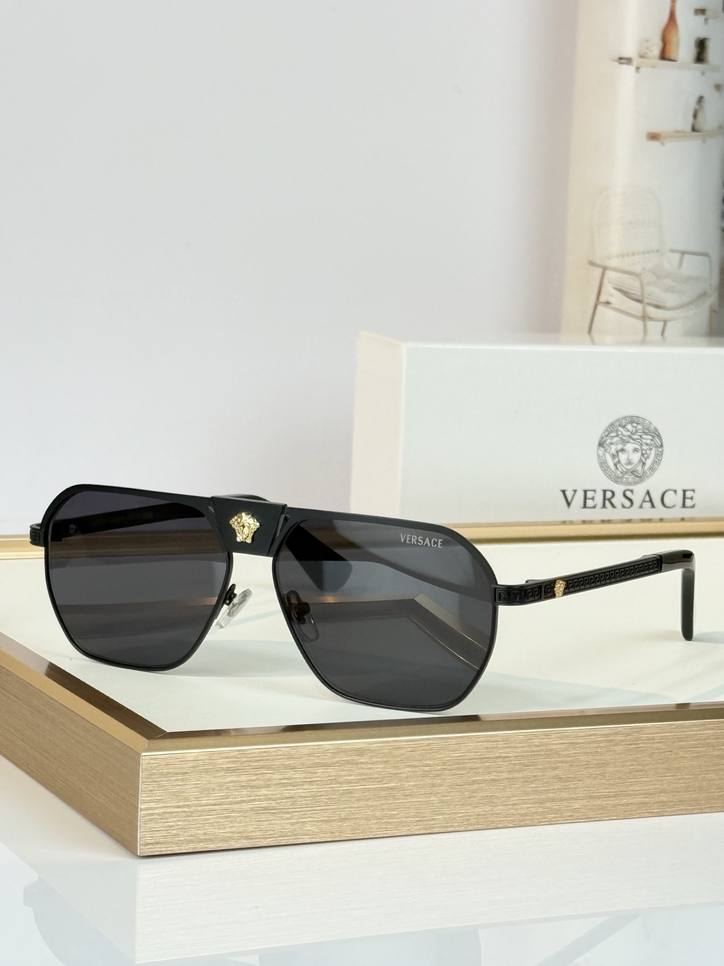 VERSACE MOD：VE2187 Size：59口13-145 