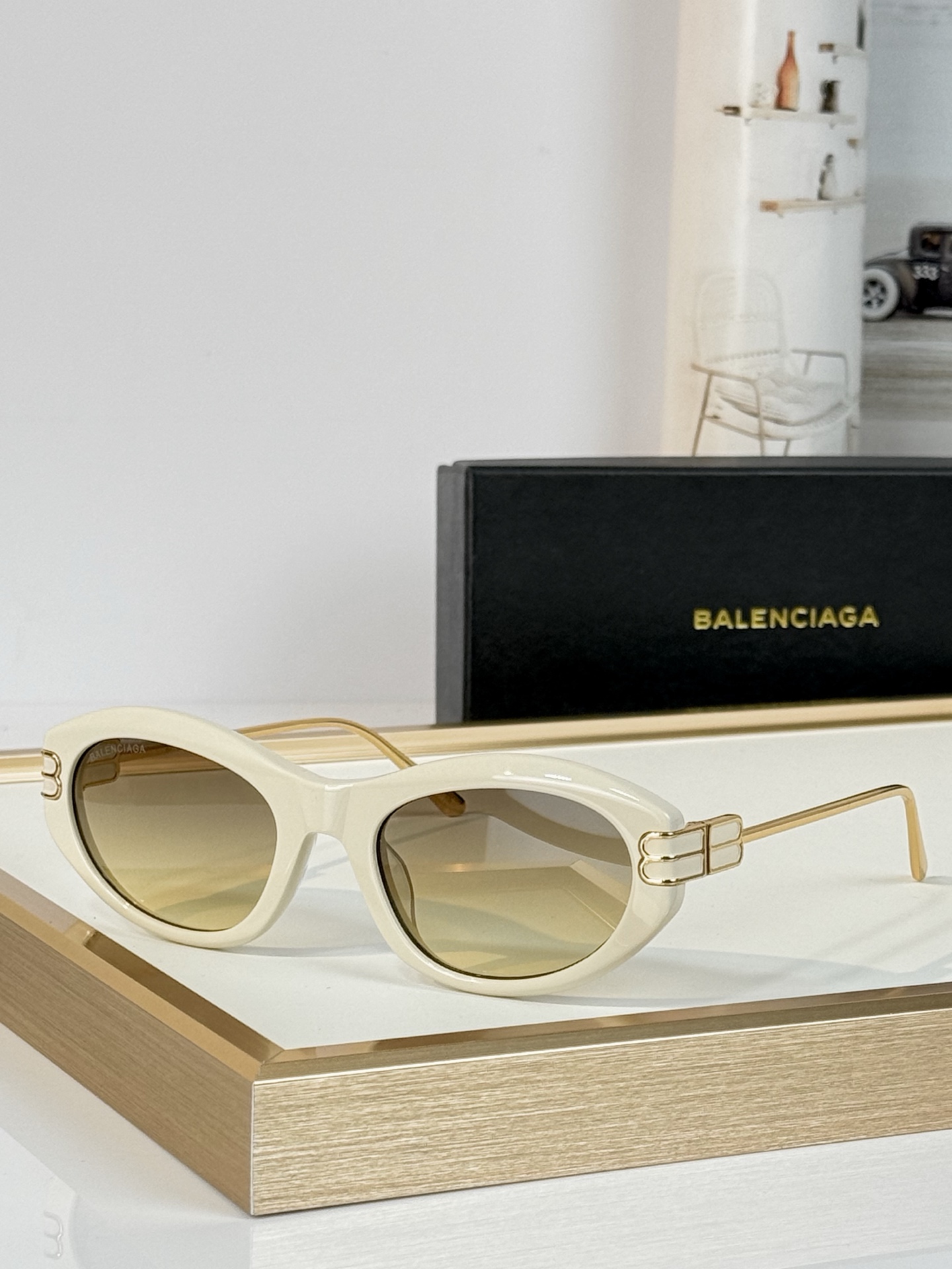 BALENCIAGA  Mod：BB2268 Size：54口21-145 
