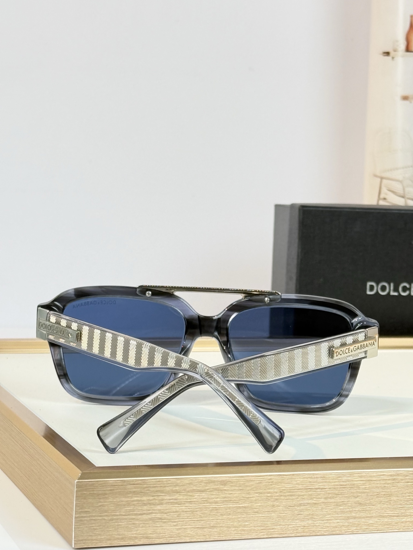 DOLCE & GABBAN* MODEL：DG2214 SIZE:55口18-145 