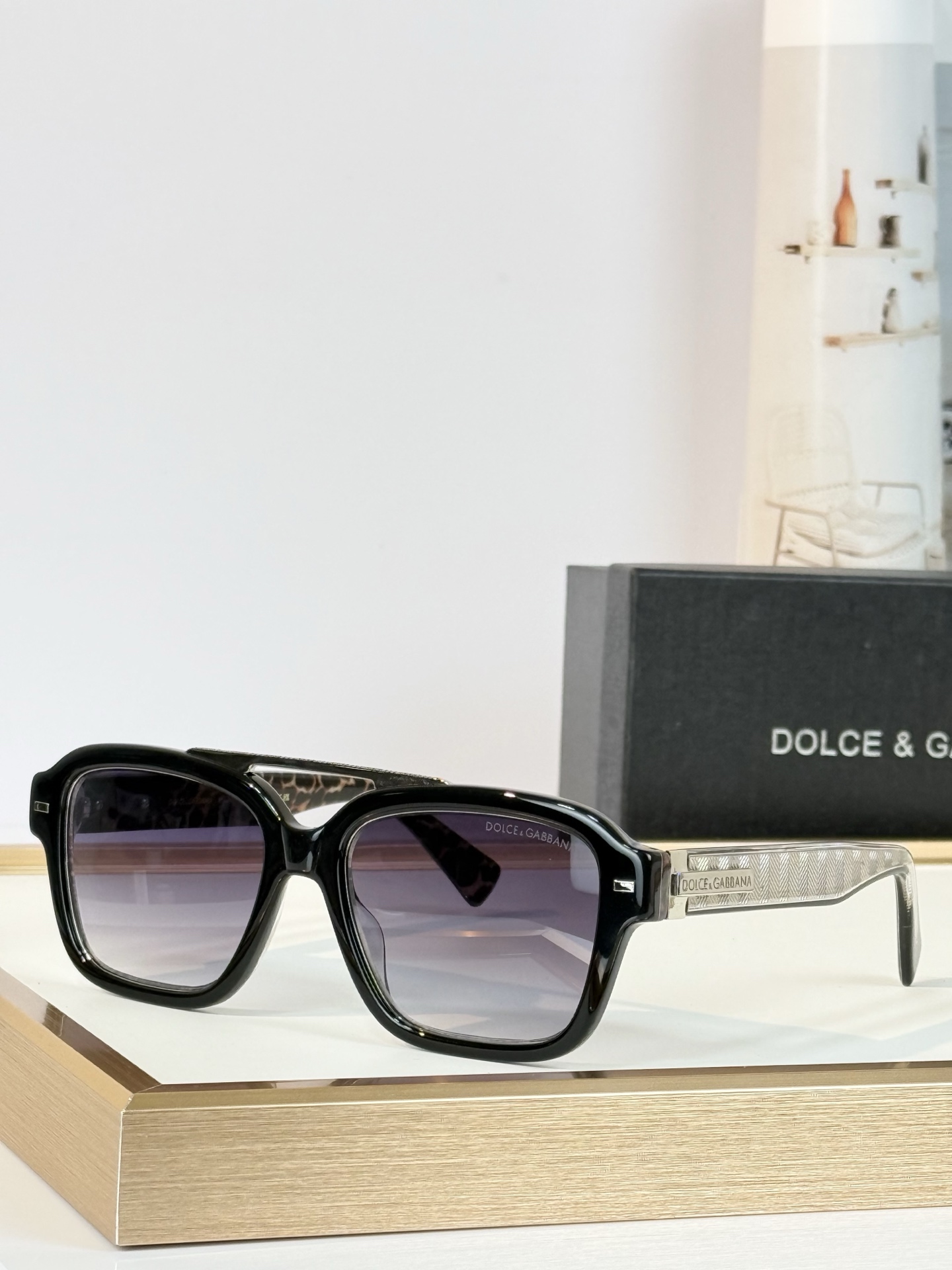 DOLCE & GABBAN* MODEL：DG2214 SIZE:55口18-145 