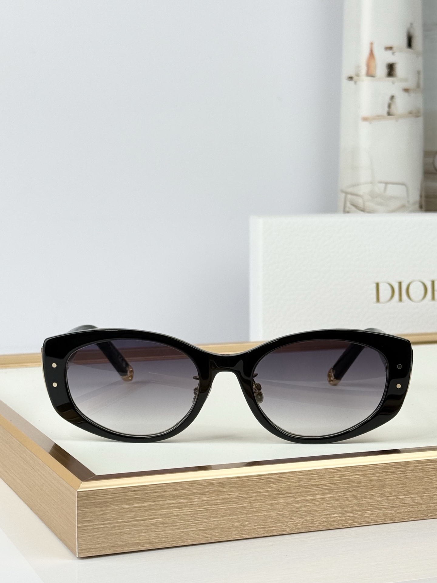 Dior Model：New DiorB1U Size：52口20 140  