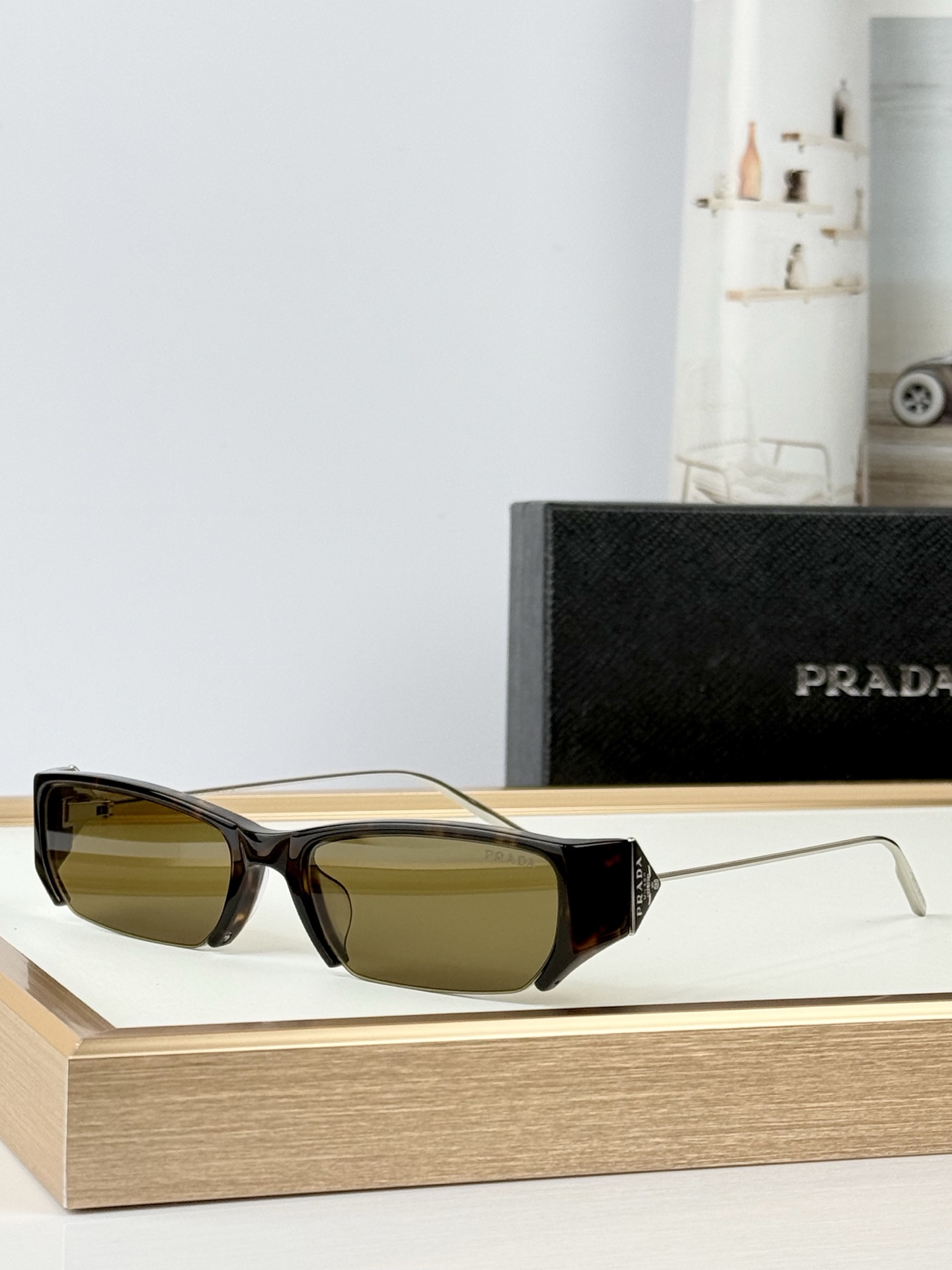 Gentle Monste* 联名Prad* MOD：PRD63S SIZE：56口18-145   