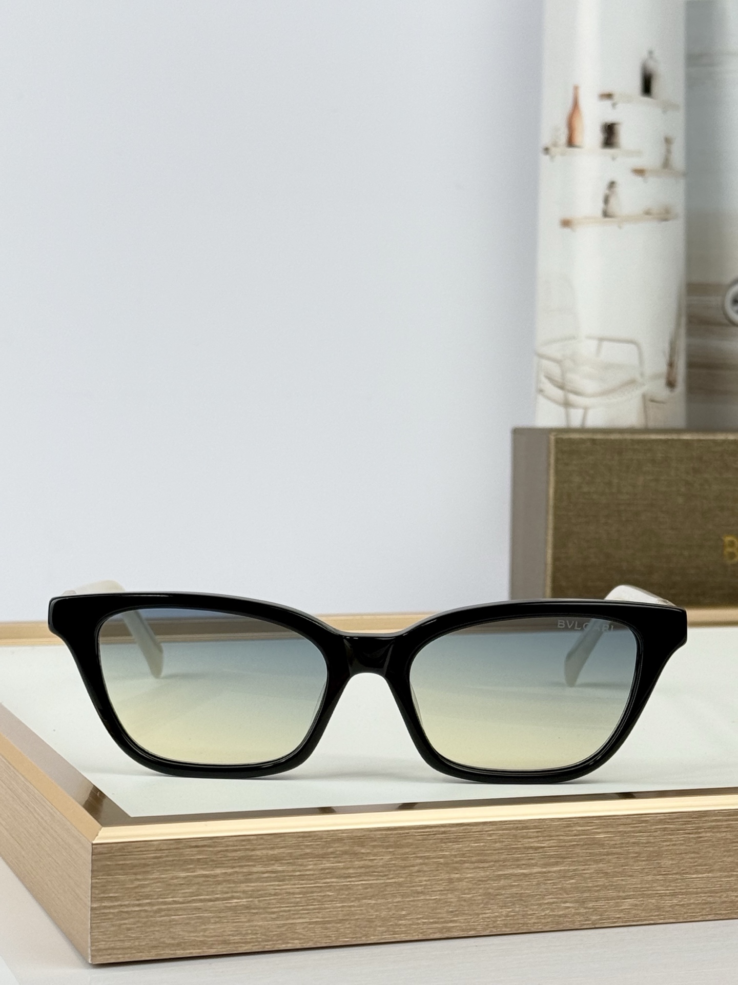 BVLGAR* MOD：BV40098l Size：52口17-145  