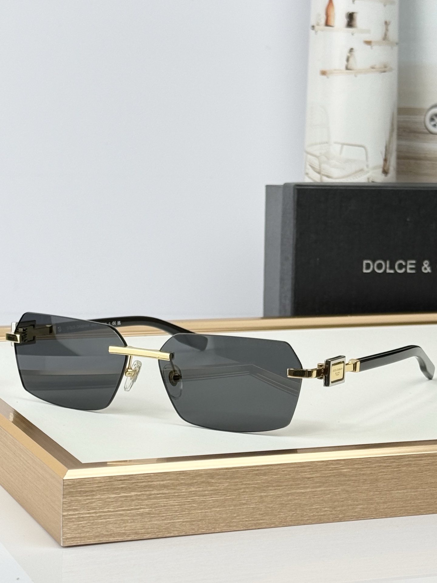 DOLCE & GABBAN* MODEL：DG1361 SIZE:60口14-145  