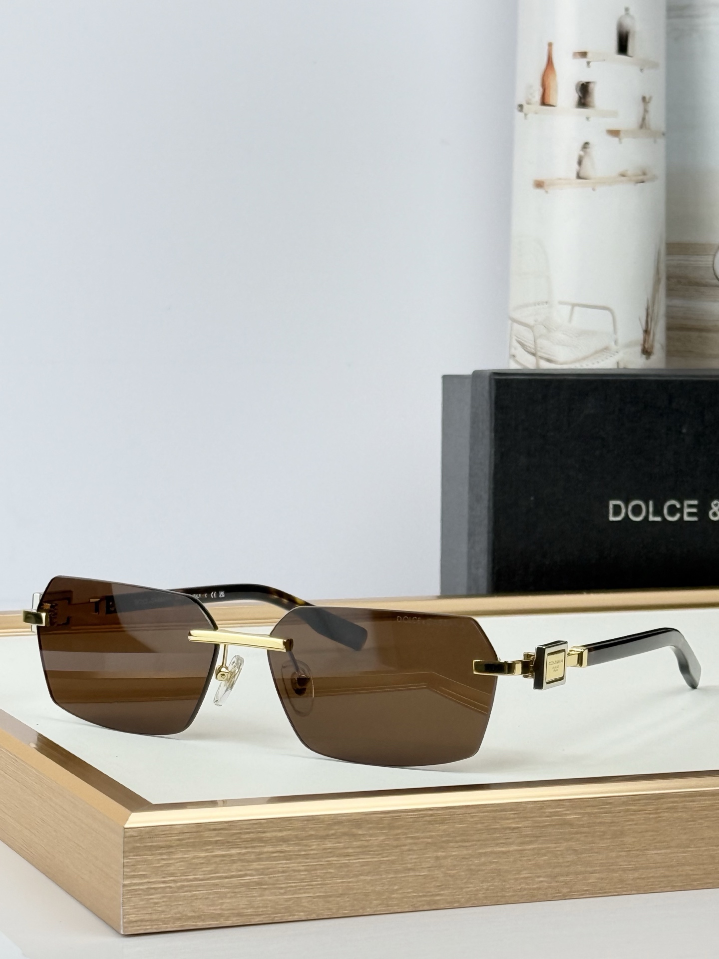 DOLCE & GABBAN* MODEL：DG1361 SIZE:60口14-145  
