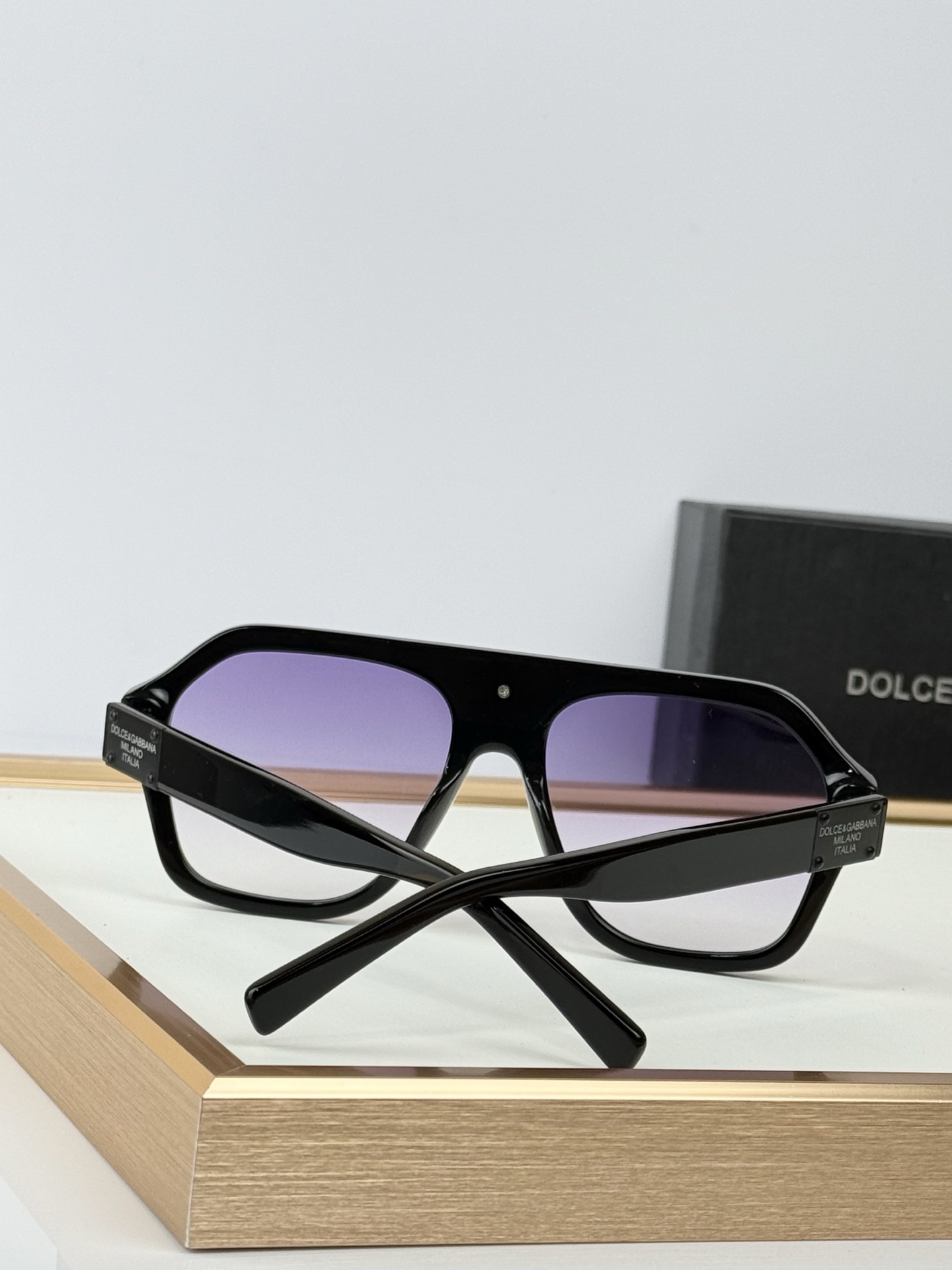 DOLCE & GABBAN* MODEL：DG4433 SIZE:56口18-145 