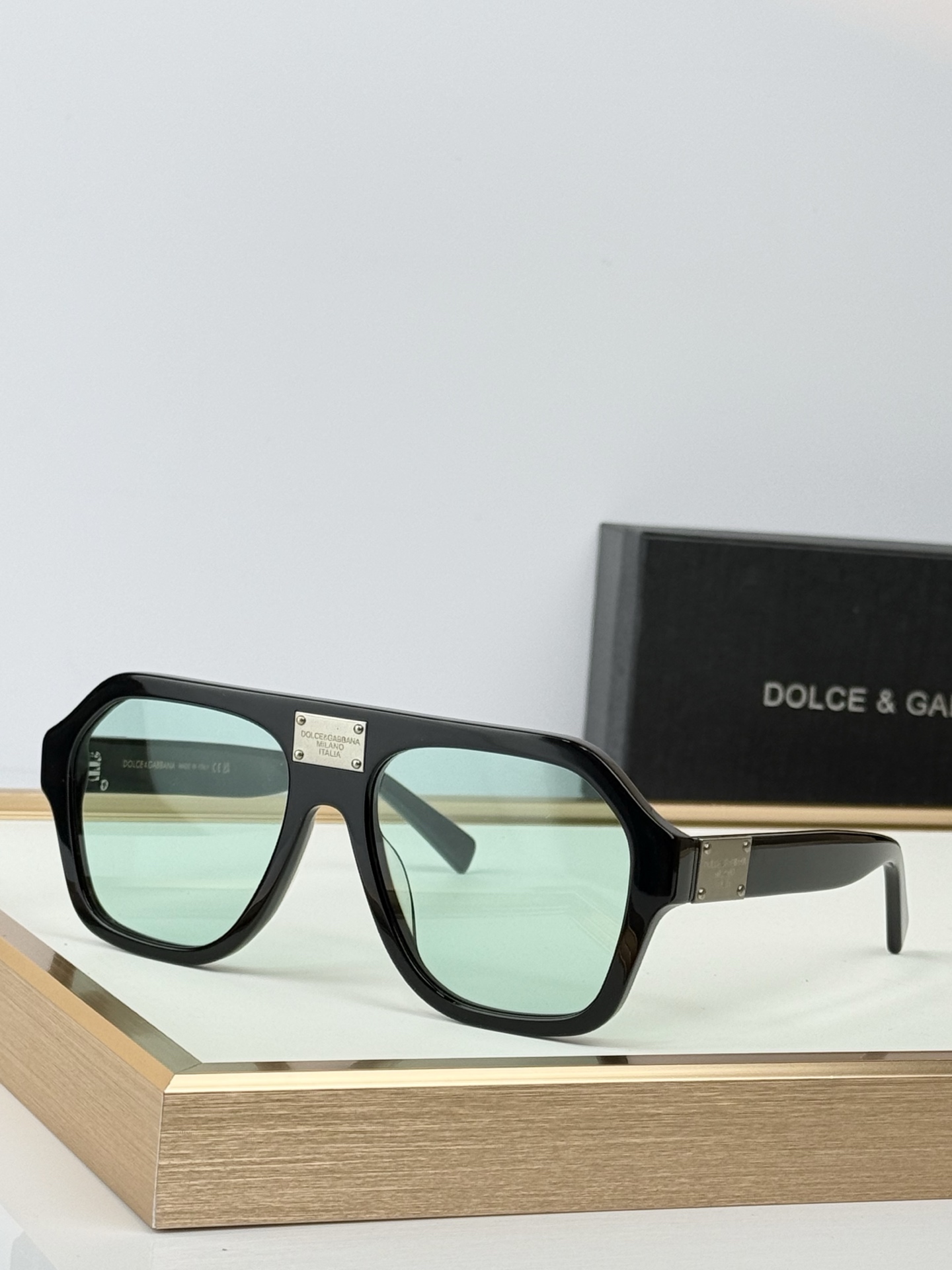 DOLCE & GABBAN* MODEL：DG4433 SIZE:56口18-145 