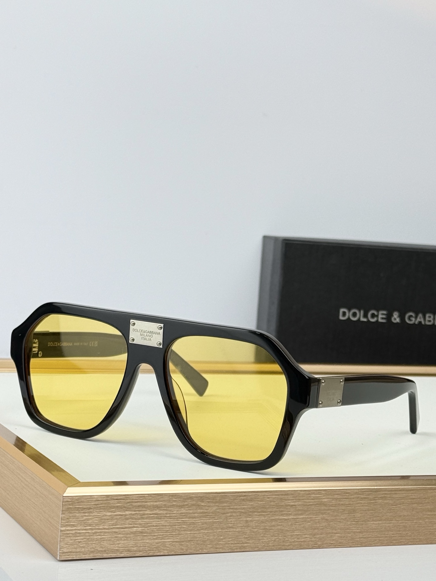 DOLCE & GABBAN* MODEL：DG4433 SIZE:56口18-145 