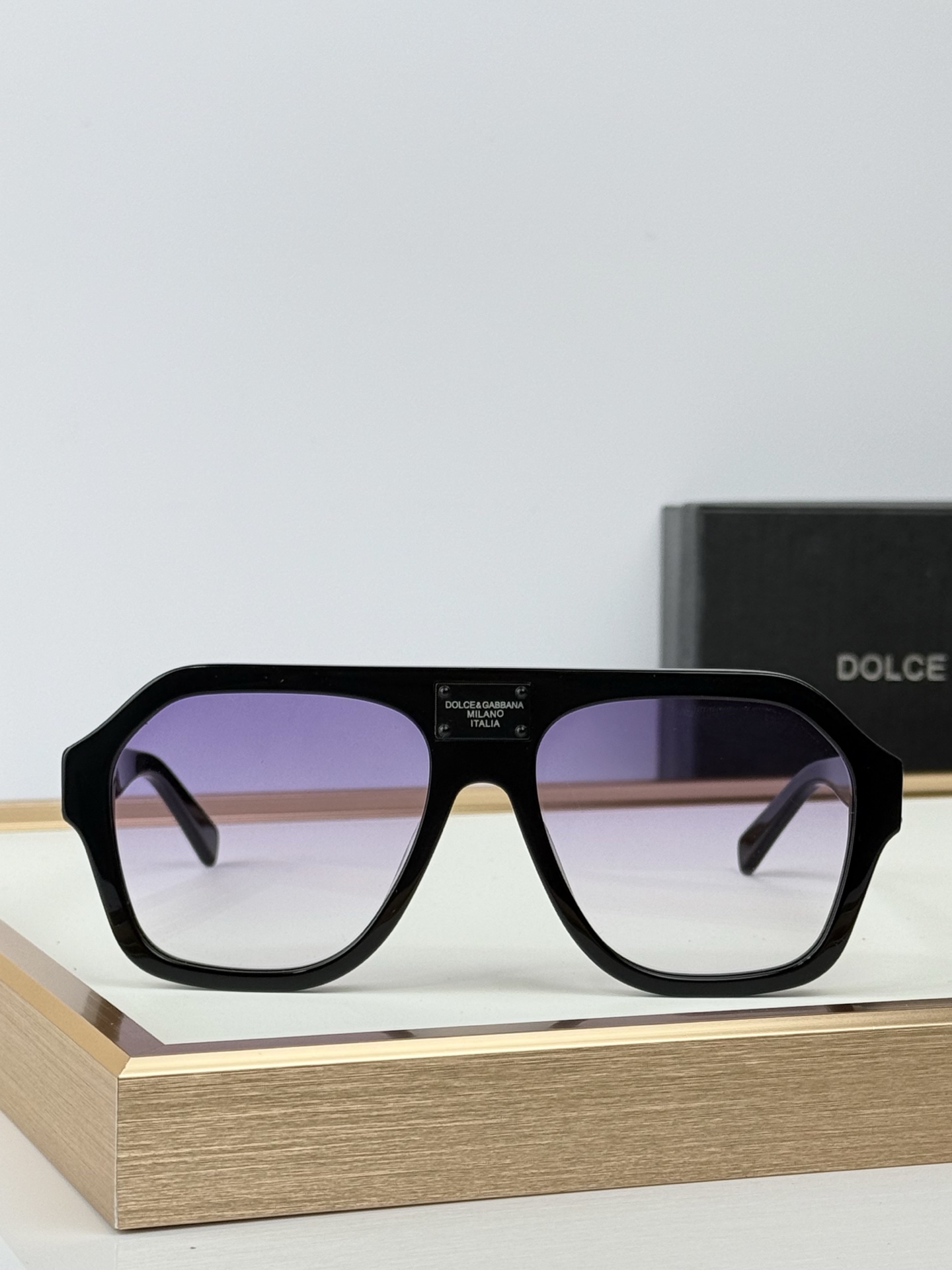 DOLCE & GABBAN* MODEL：DG4433 SIZE:56口18-145 