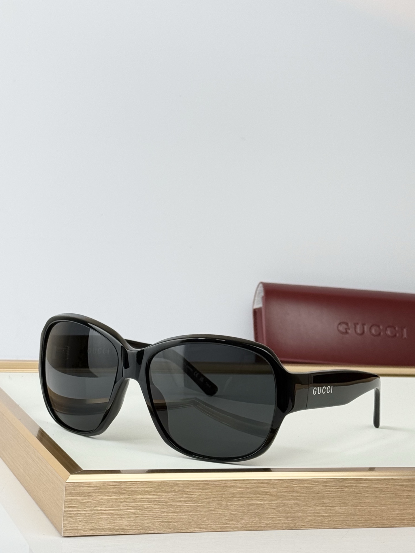 GUCCI  Oversized  MODEL：GG2176S SIZE：54口14-115  