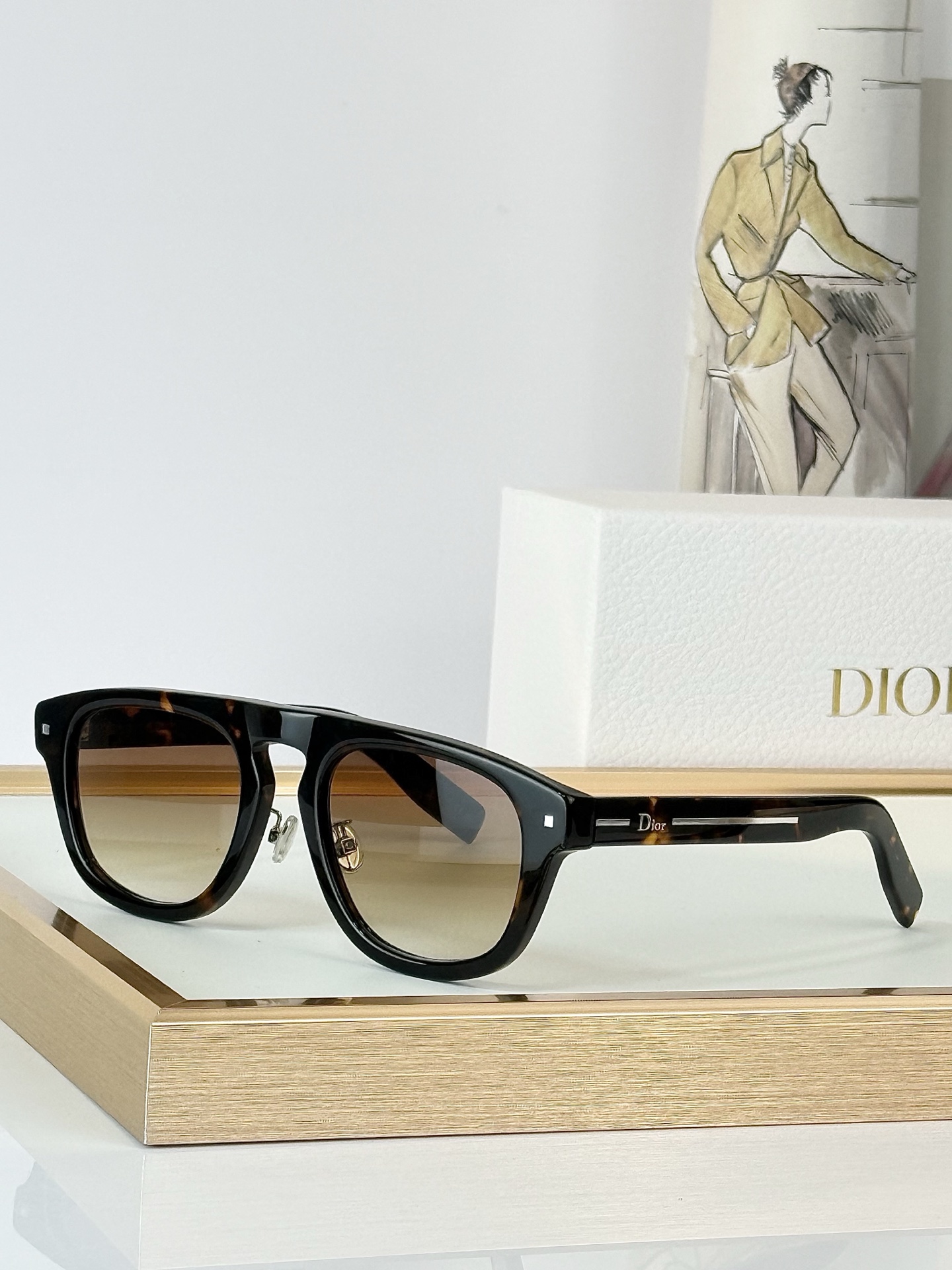 Dio* Mod：Dior Line S2F Size：53口21-150 