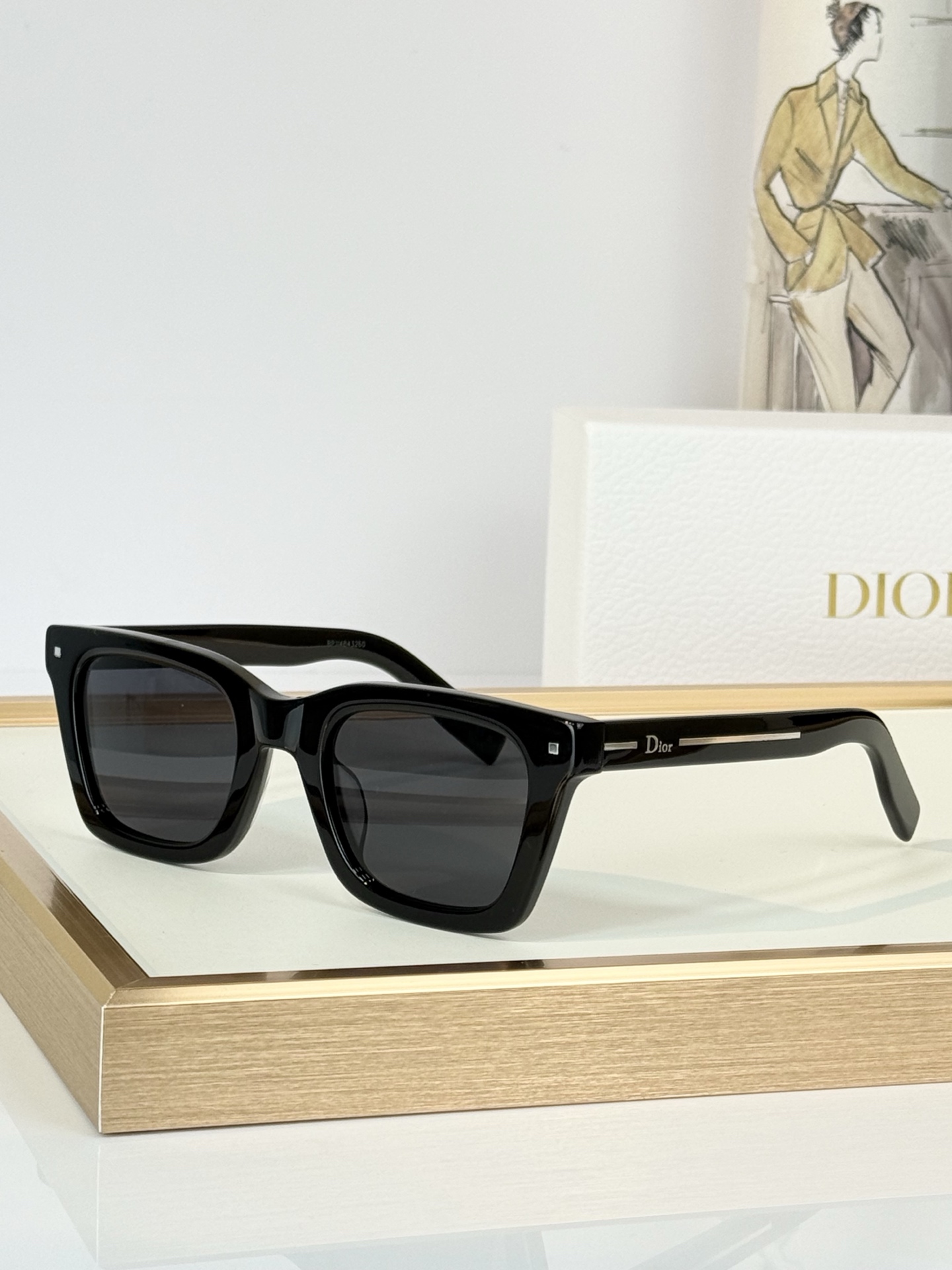 Dio* Mod：Dior Line S1F Size：52口24-150 