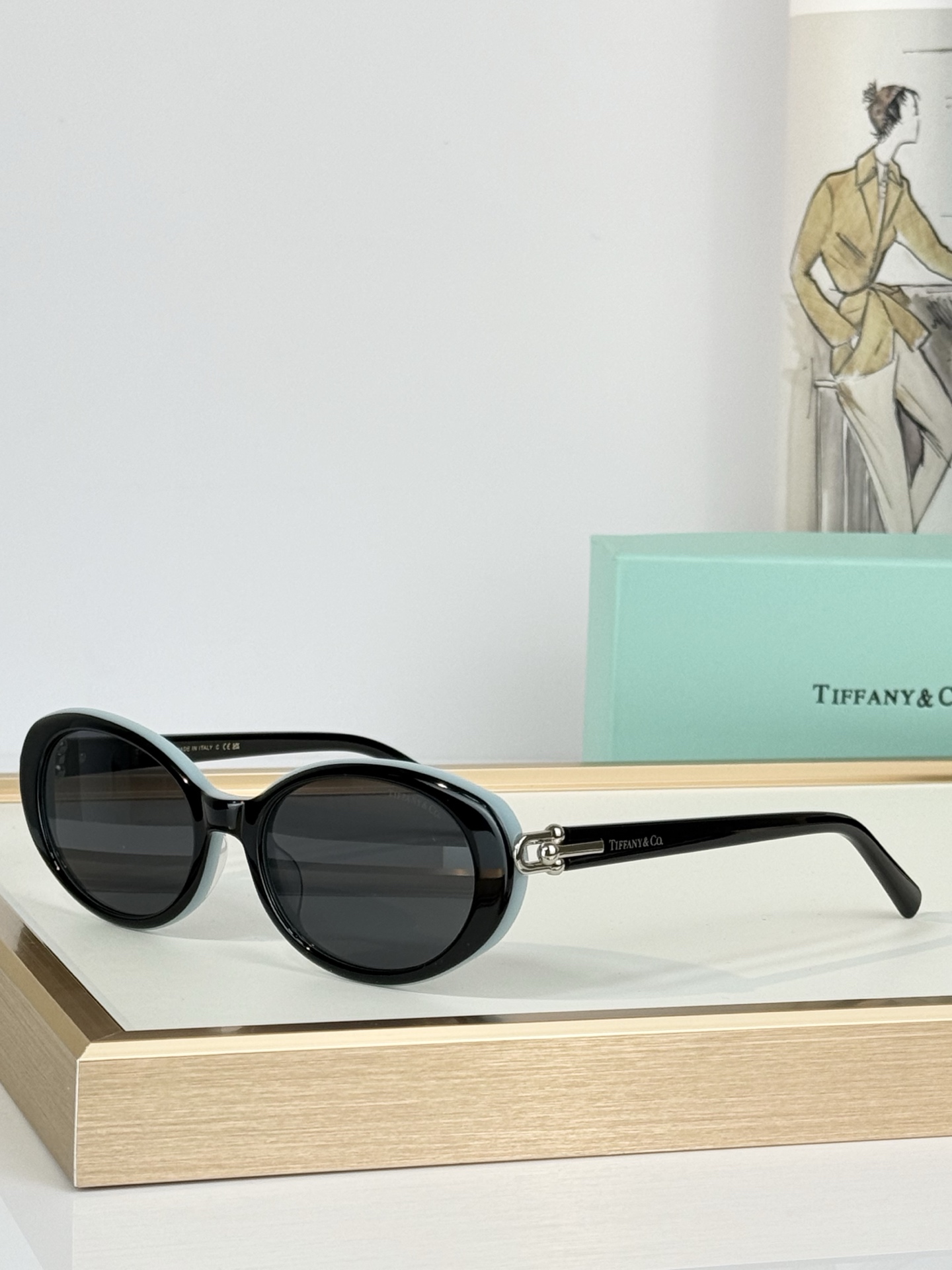 TIFFANY* Mod：TF4242D Size：55口19-140  