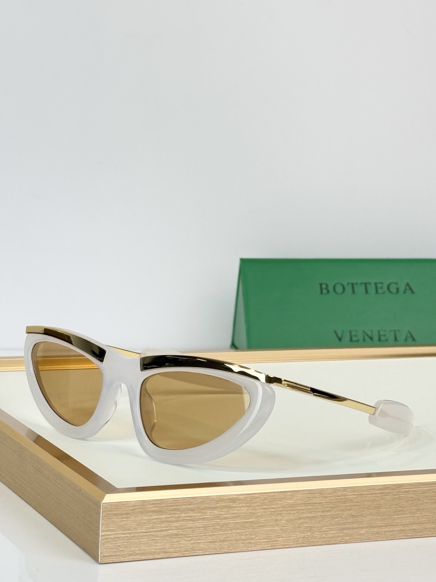 BOTTEGA VENET* MODEL：BV1477S SIZE：58口20-130  