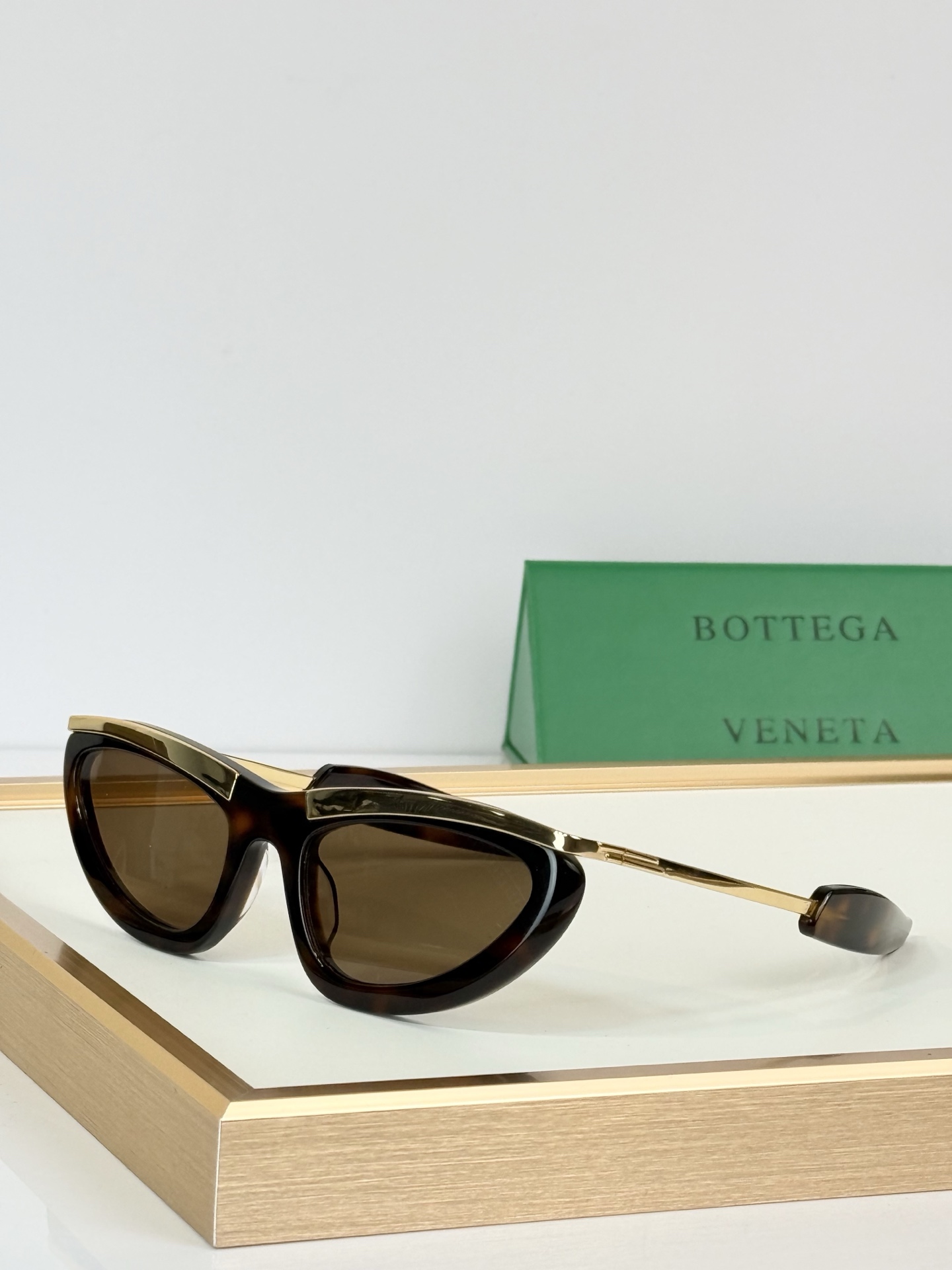 BOTTEGA VENET* MODEL：BV1477S SIZE：58口20-130  