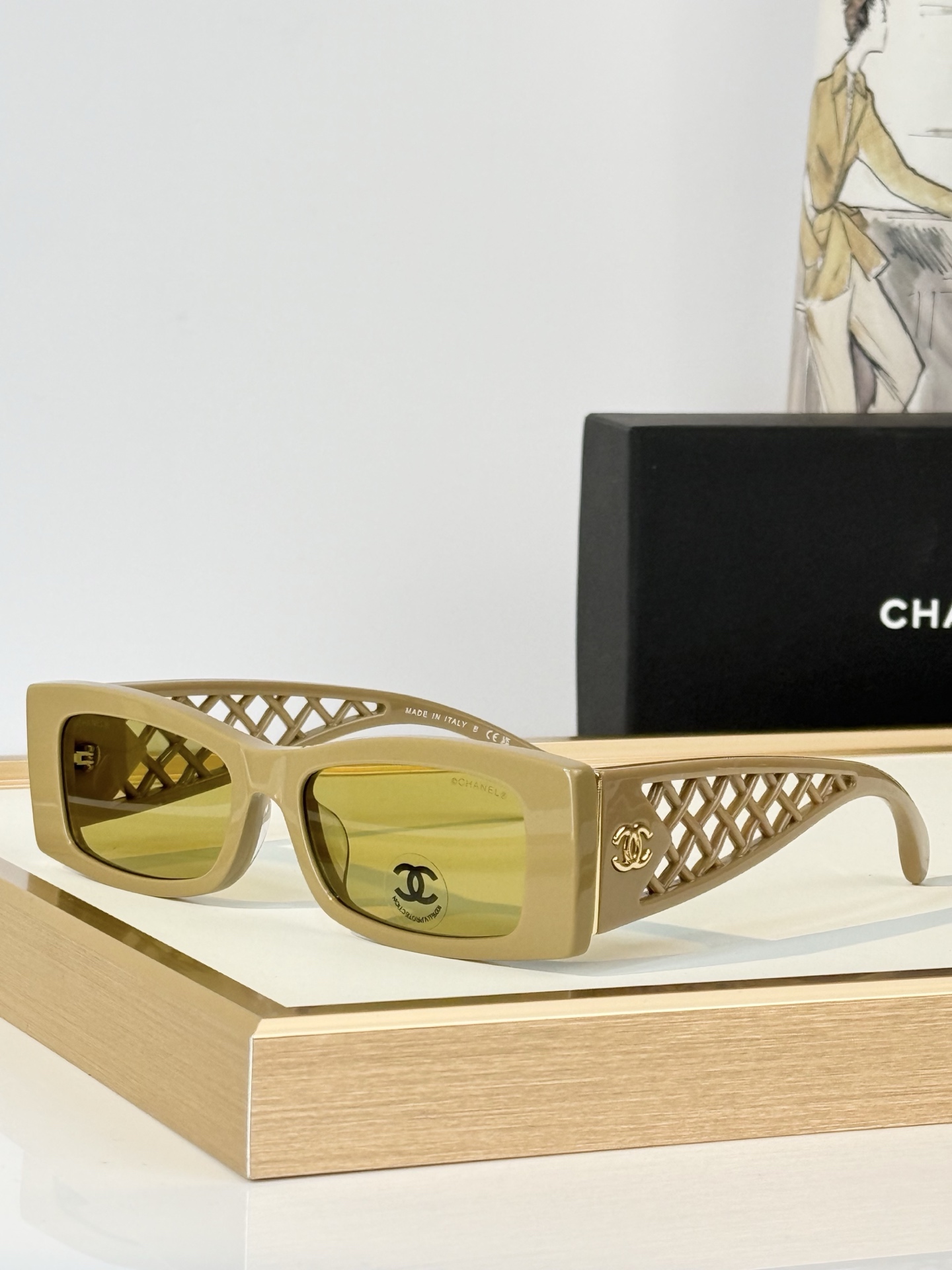 CHANEL MOD：CH5566 Size：54口17-140 