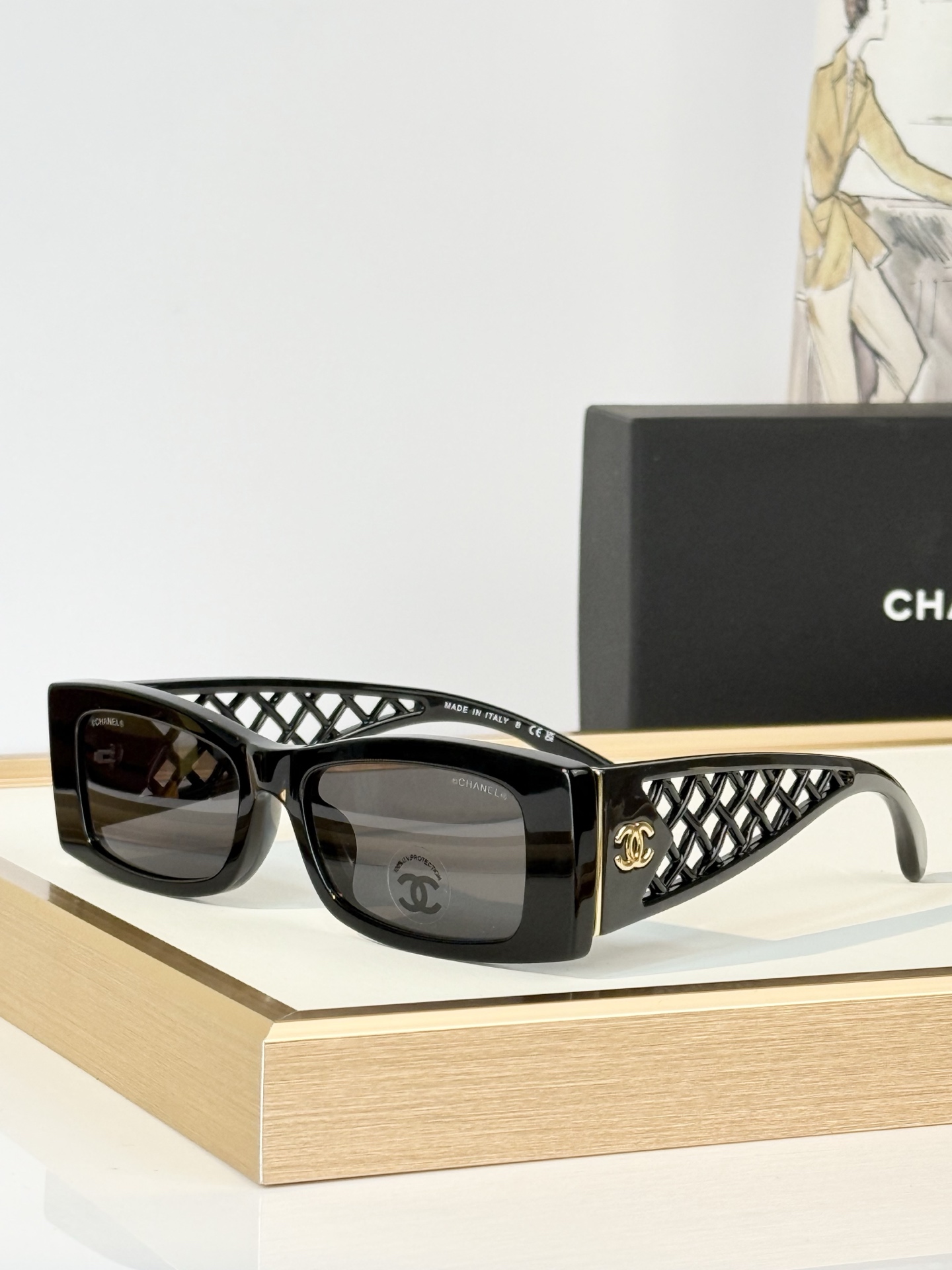 CHANEL MOD：CH5566 Size：54口17-140 