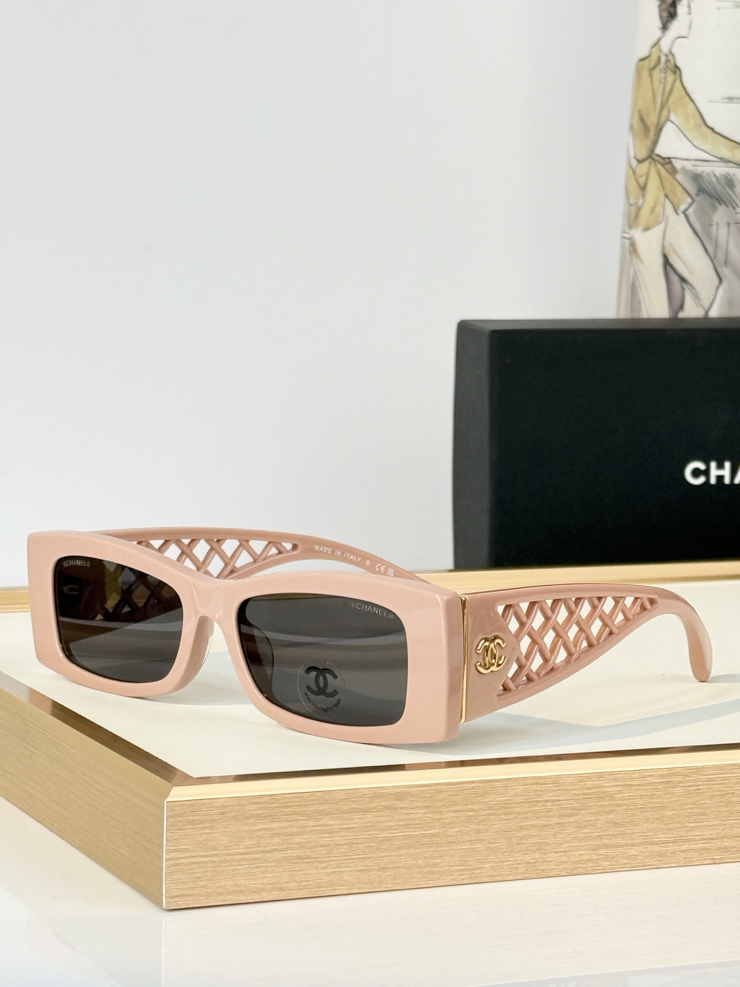 CHANEL MOD：CH5566 Size：54口17-140 