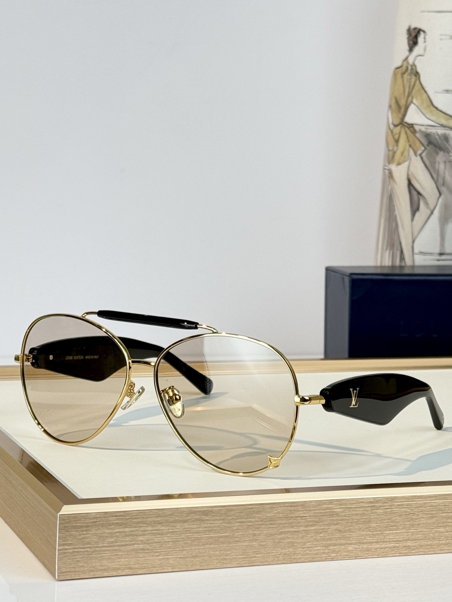 LOUIS VUITTO* MODEL：Z3462U SIZE：60口14-145  