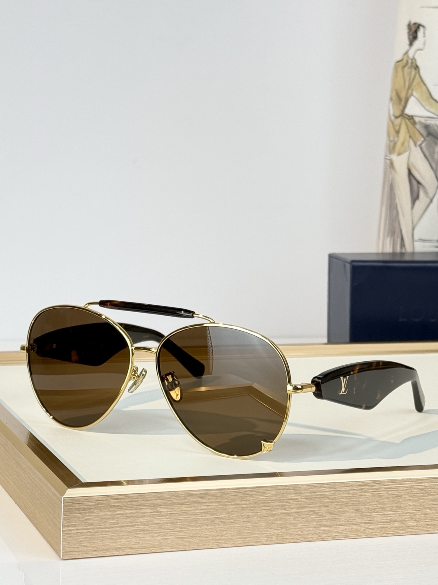 LOUIS VUITTO* MODEL：Z3462U SIZE：60口14-145  