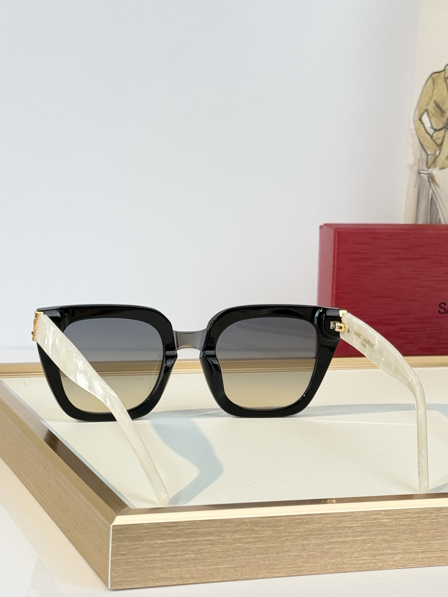 SAINT LAUREN* MODEL：SL 2162 SIZE：51口25-145  
