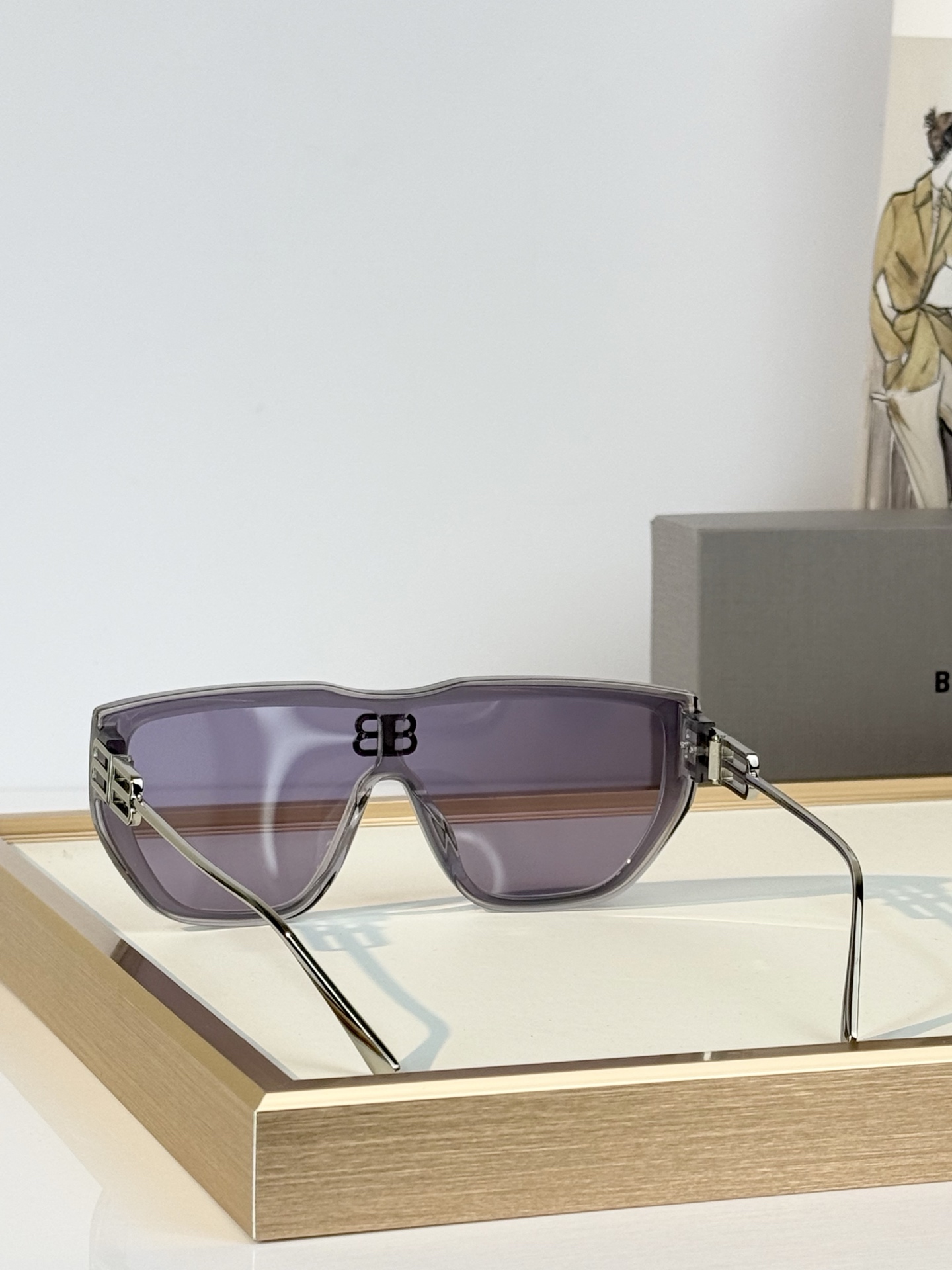BALENCIAG* MODEL：BB2272  SIZE：132口46-132  
