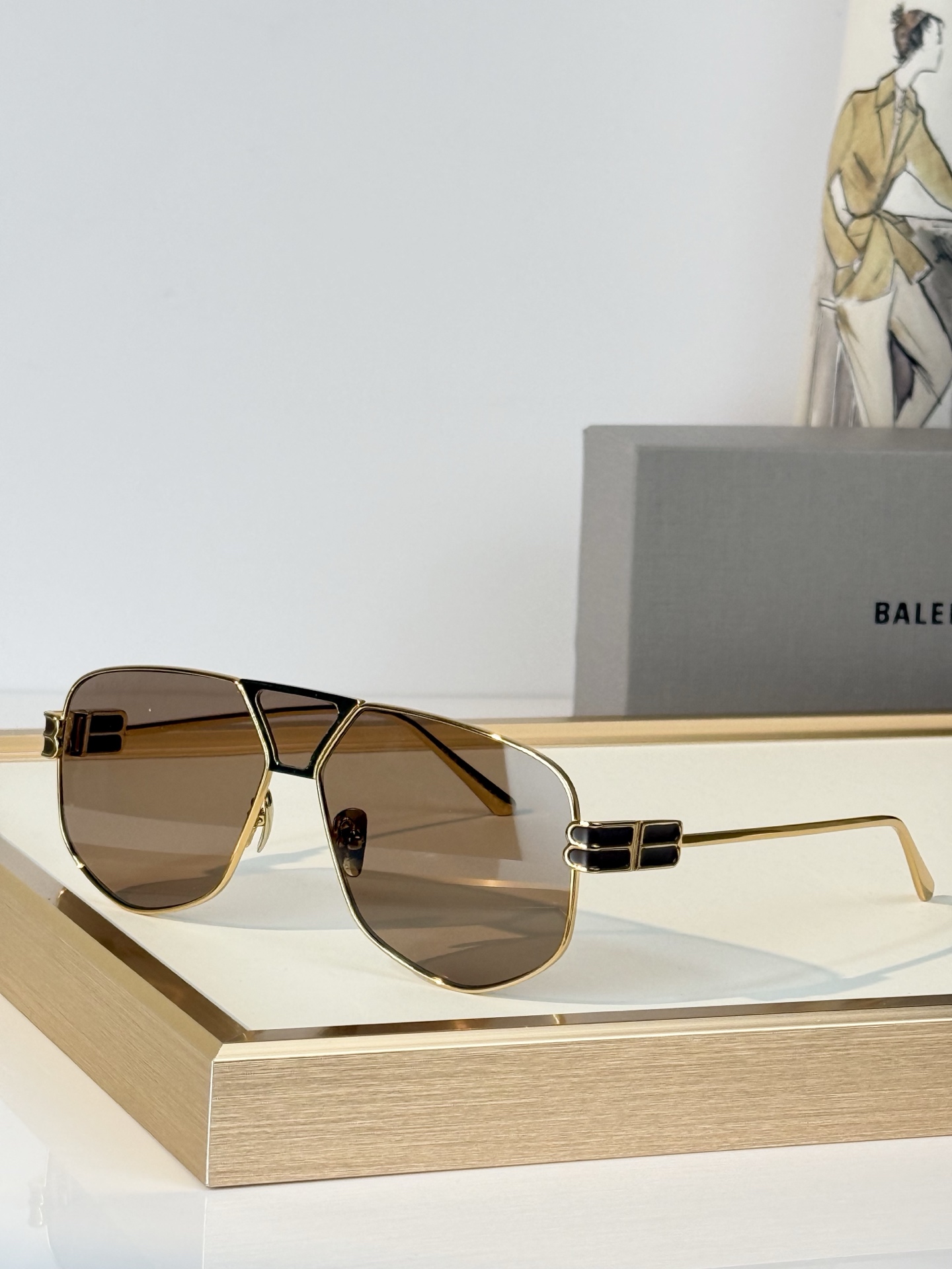 BALENCIAG* MODEL：BB2267  SIZE：60口13-145  