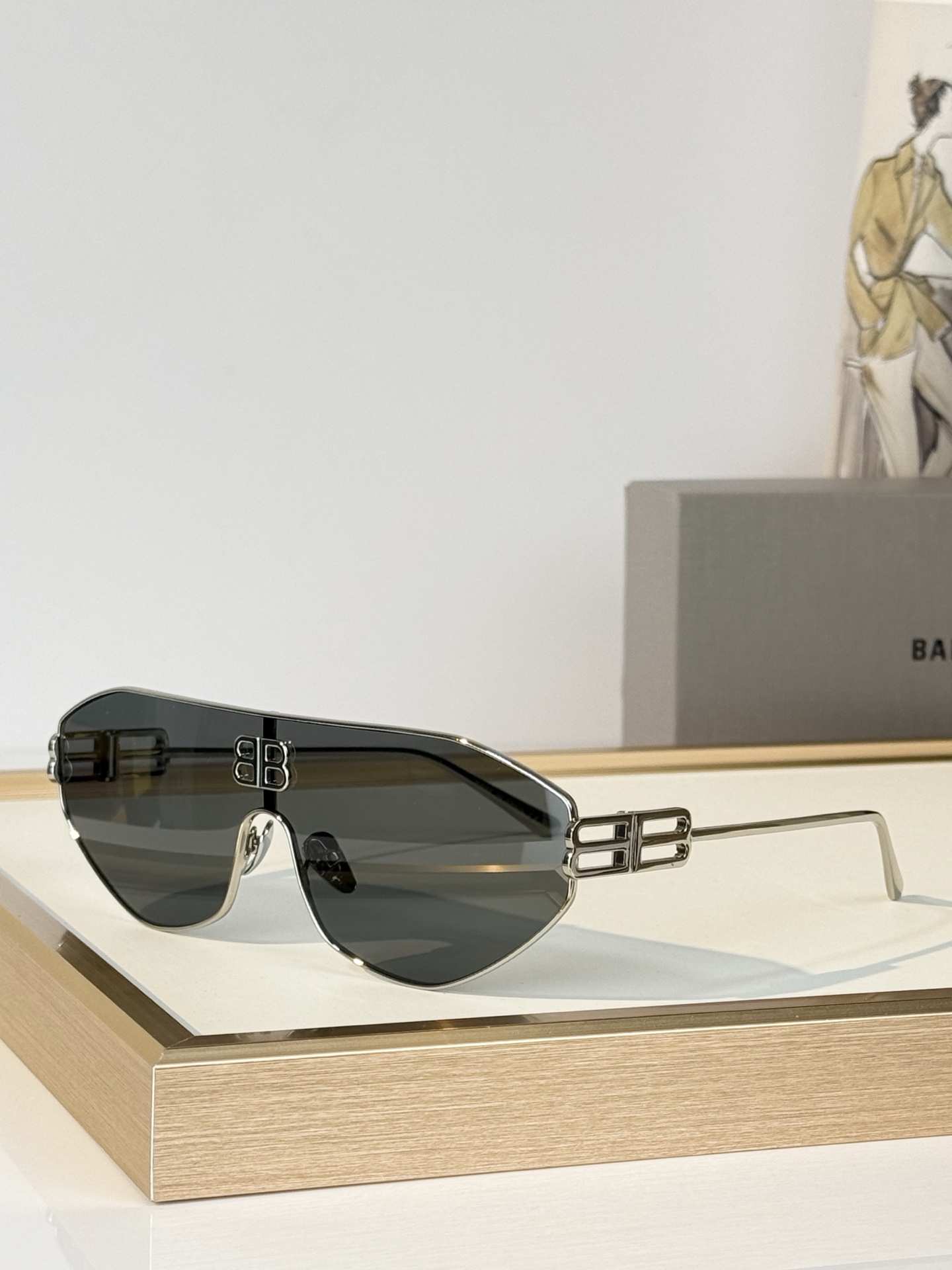 BALENCIAG* MODEL：BB2271 SIZE：140口48-140  