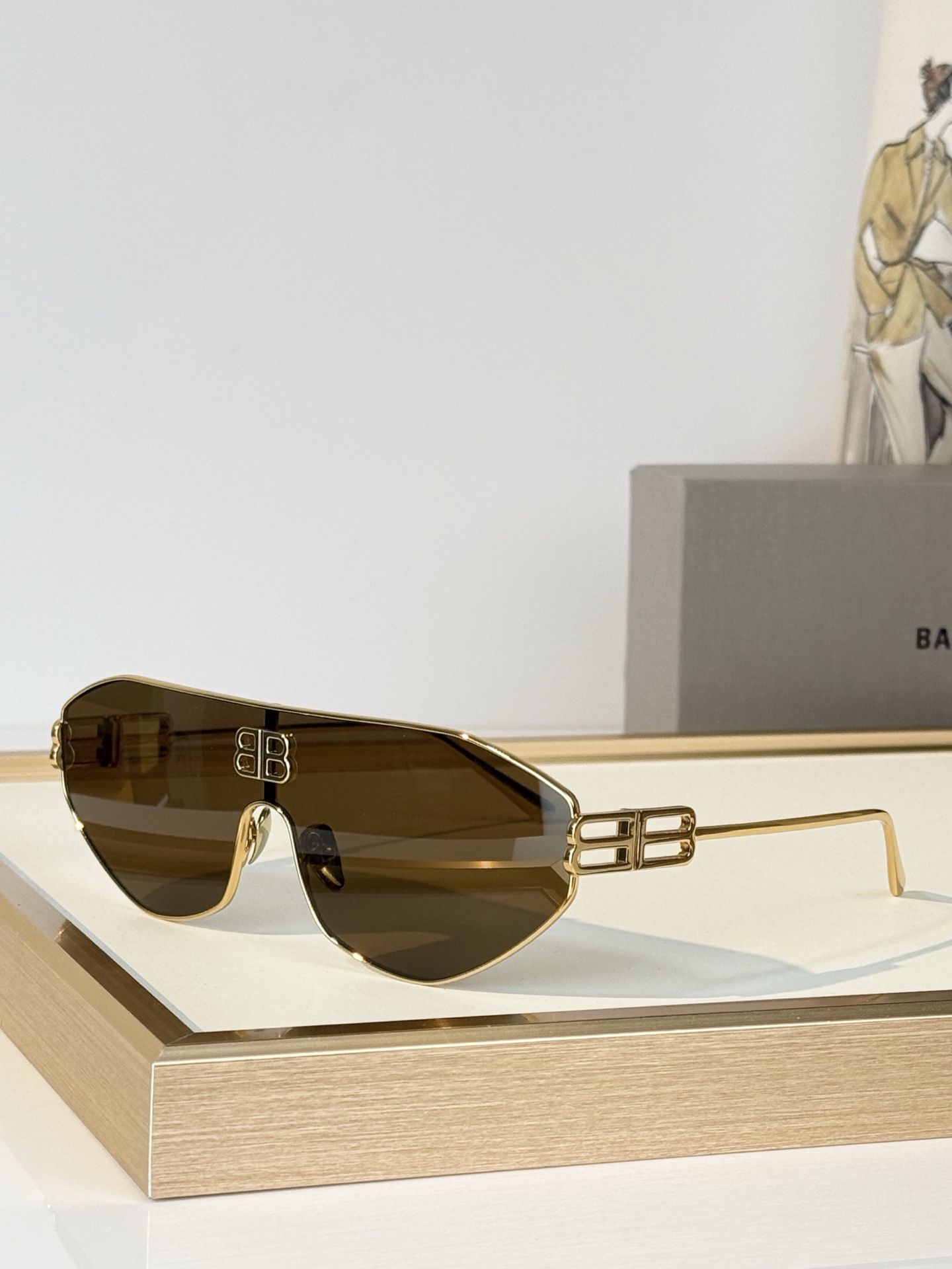 BALENCIAG* MODEL：BB2271 SIZE：140口48-140  