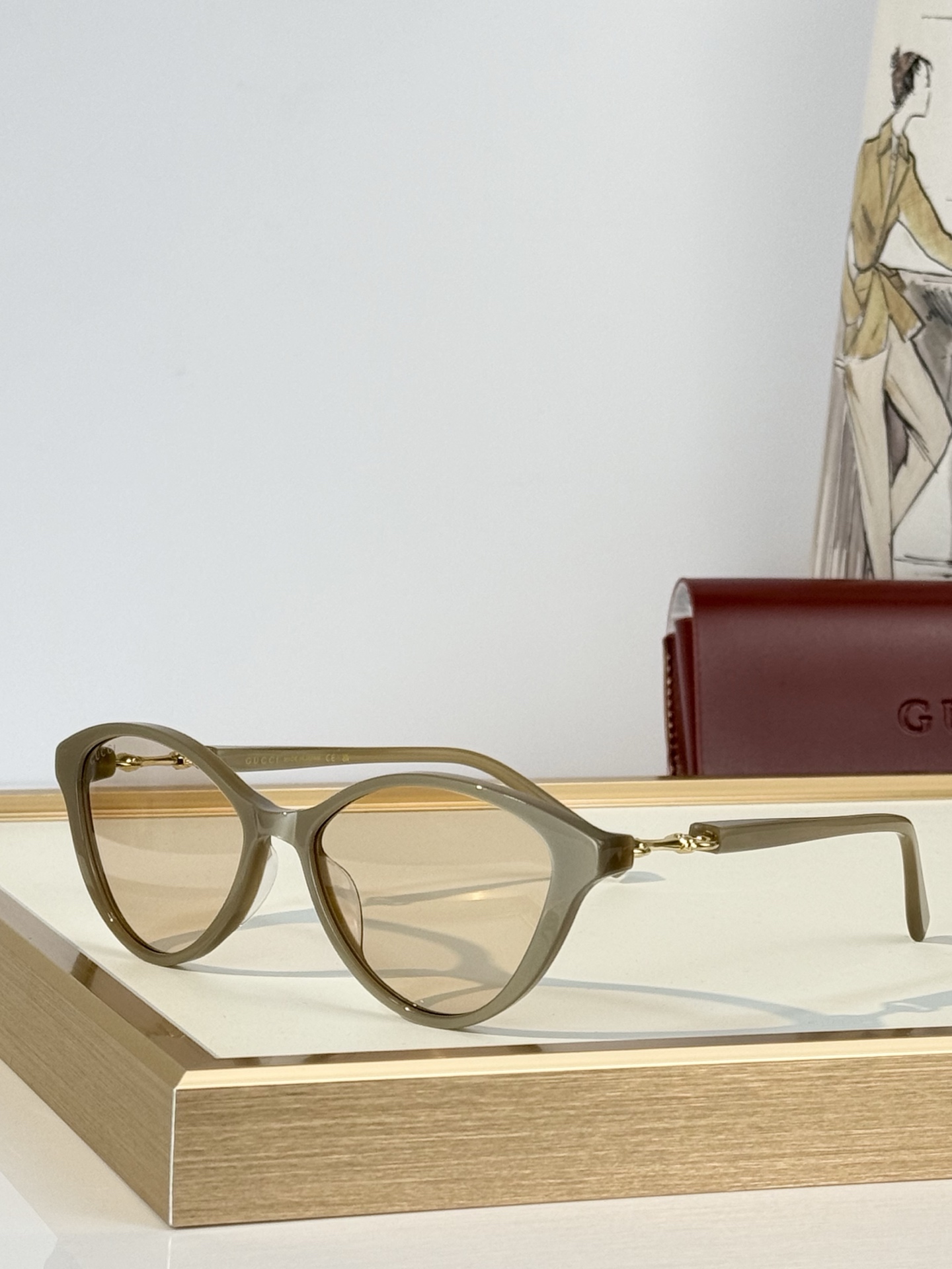 Gucc* Mod ：GG2223S Size ：55口16-140 