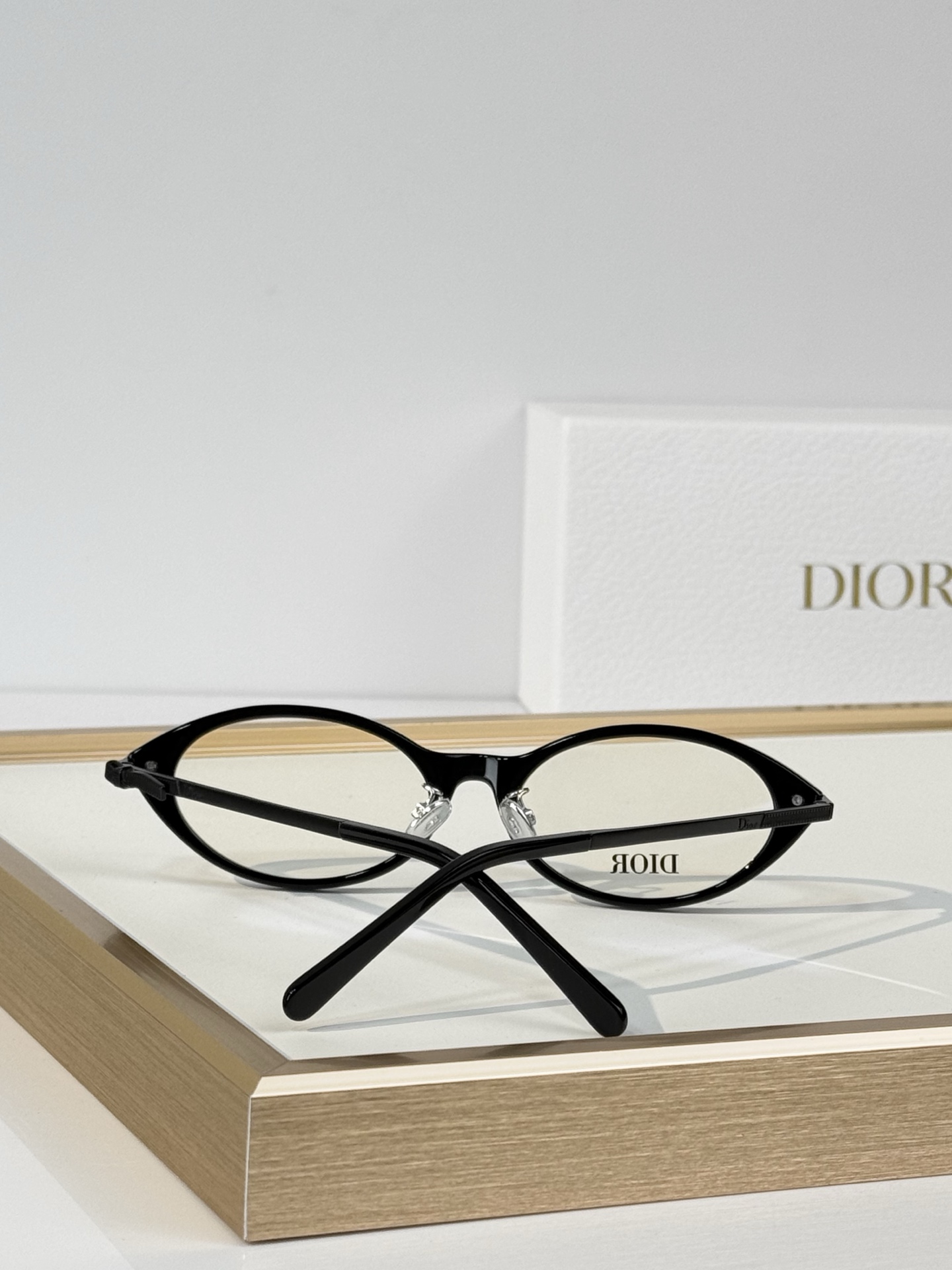 DIO* MOD：Dior Bow R1F SIZE：53口17-145  