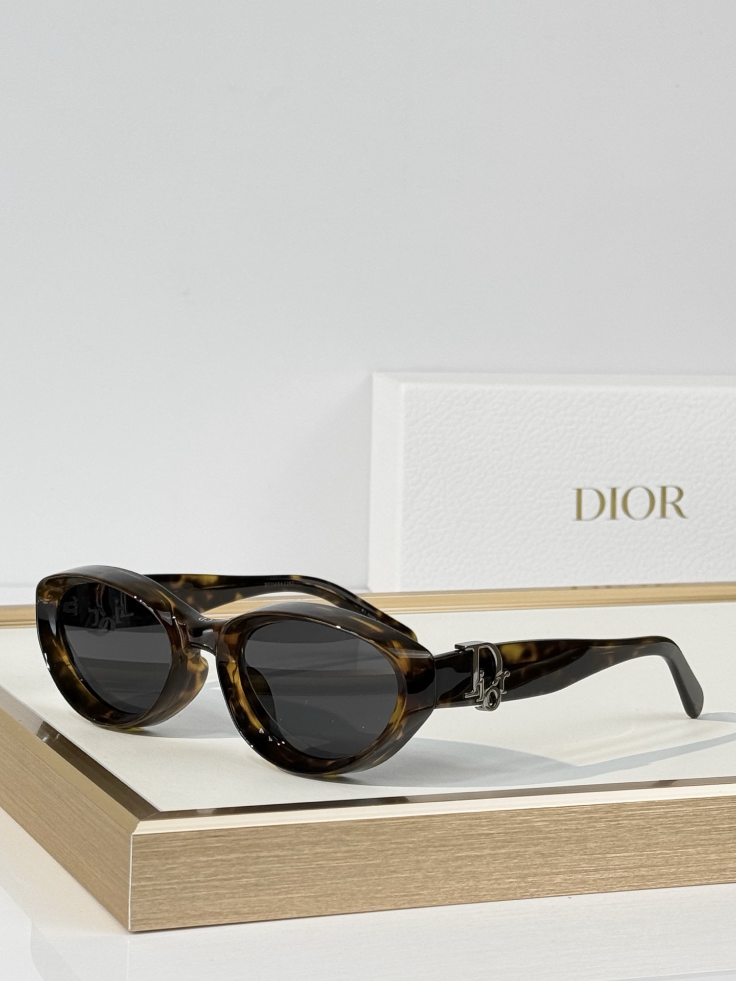DIO* MODEL：Dior Oblique R1I SIZE：54口22-145   