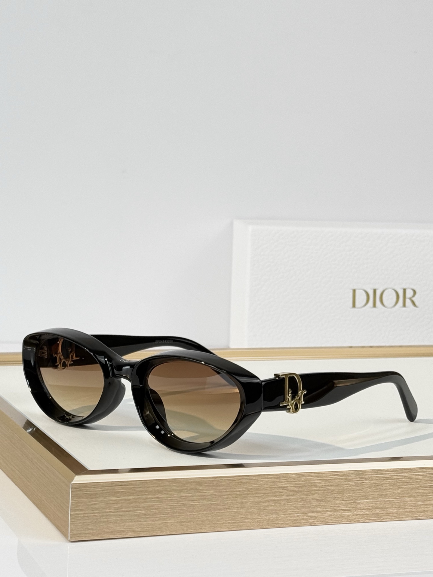 DIO* MODEL：Dior Oblique R1I SIZE：54口22-145   