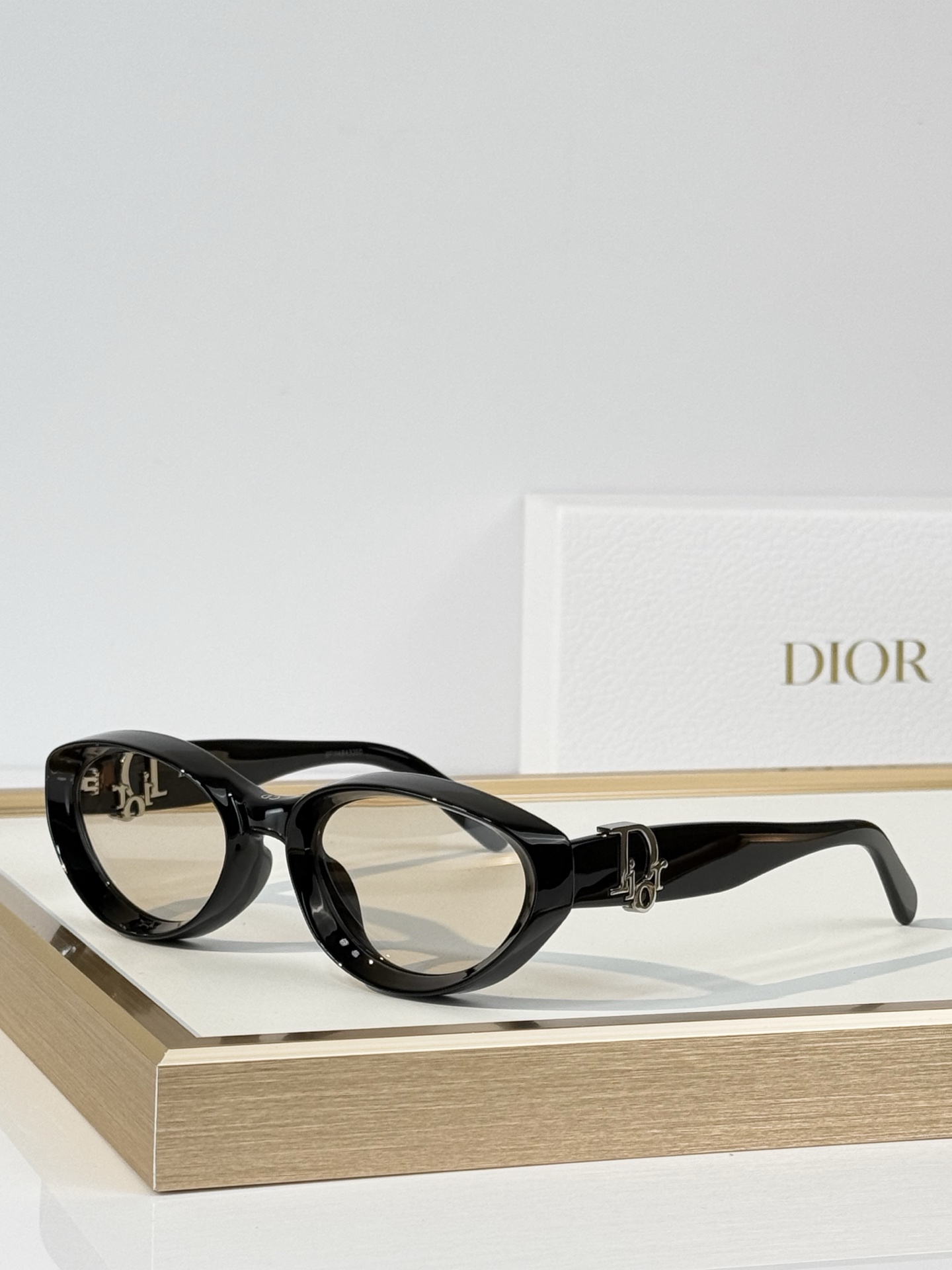DIO* MODEL：Dior Oblique R1I SIZE：54口22-145   