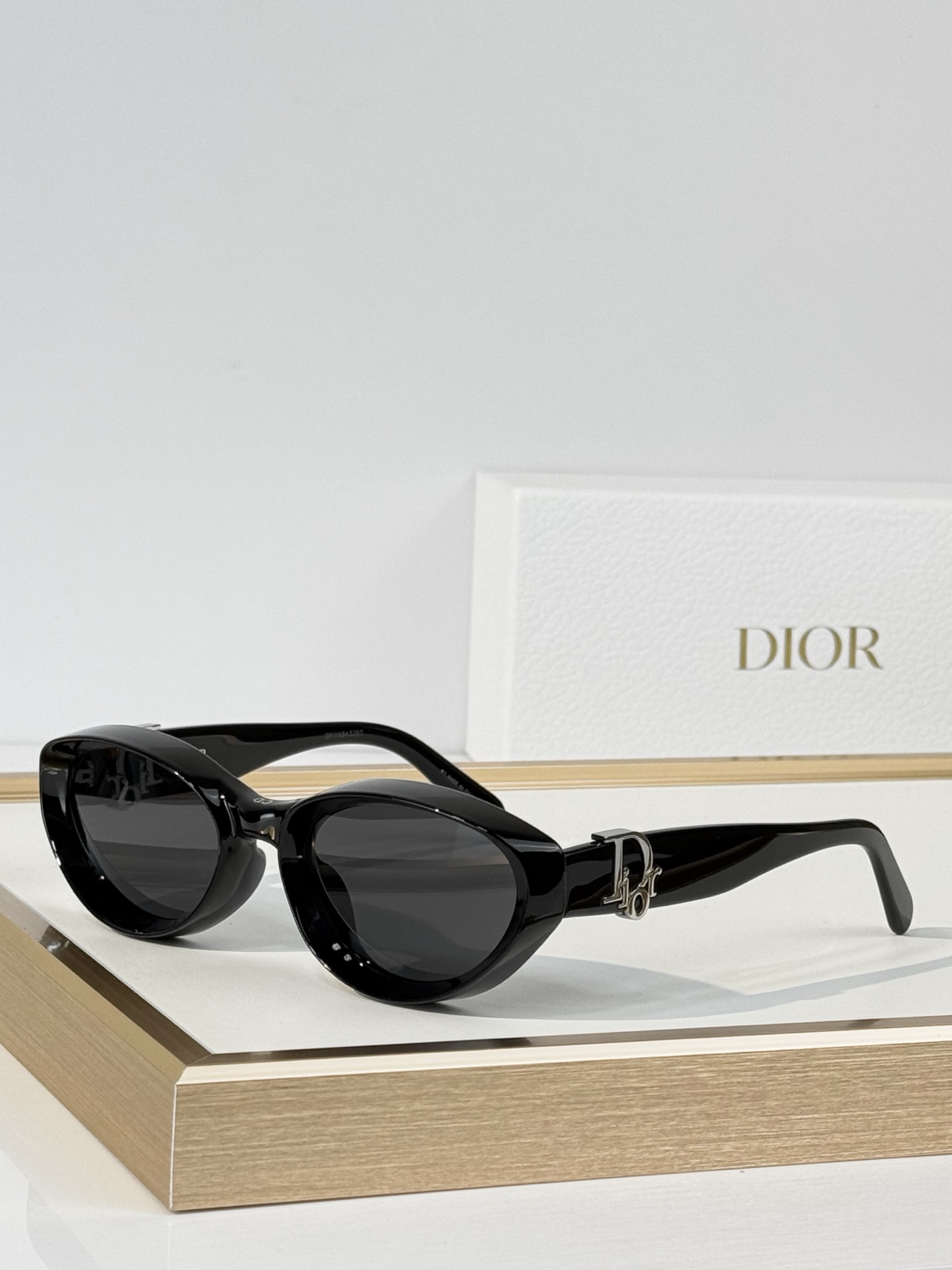 DIO* MODEL：Dior Oblique R1I SIZE：54口22-145   