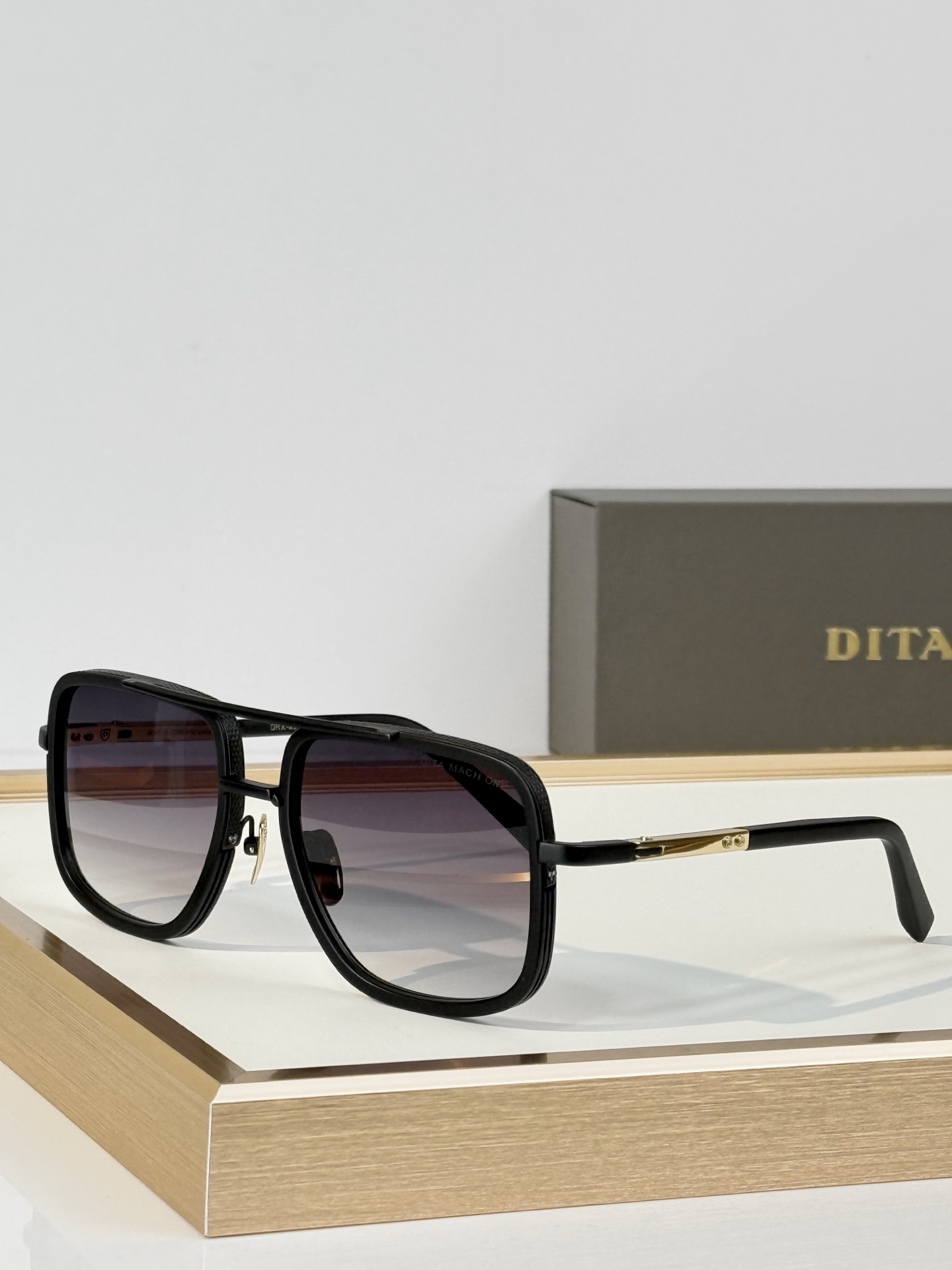 DITA* MODEL：DRX-2030 SIZE：59口15-127 