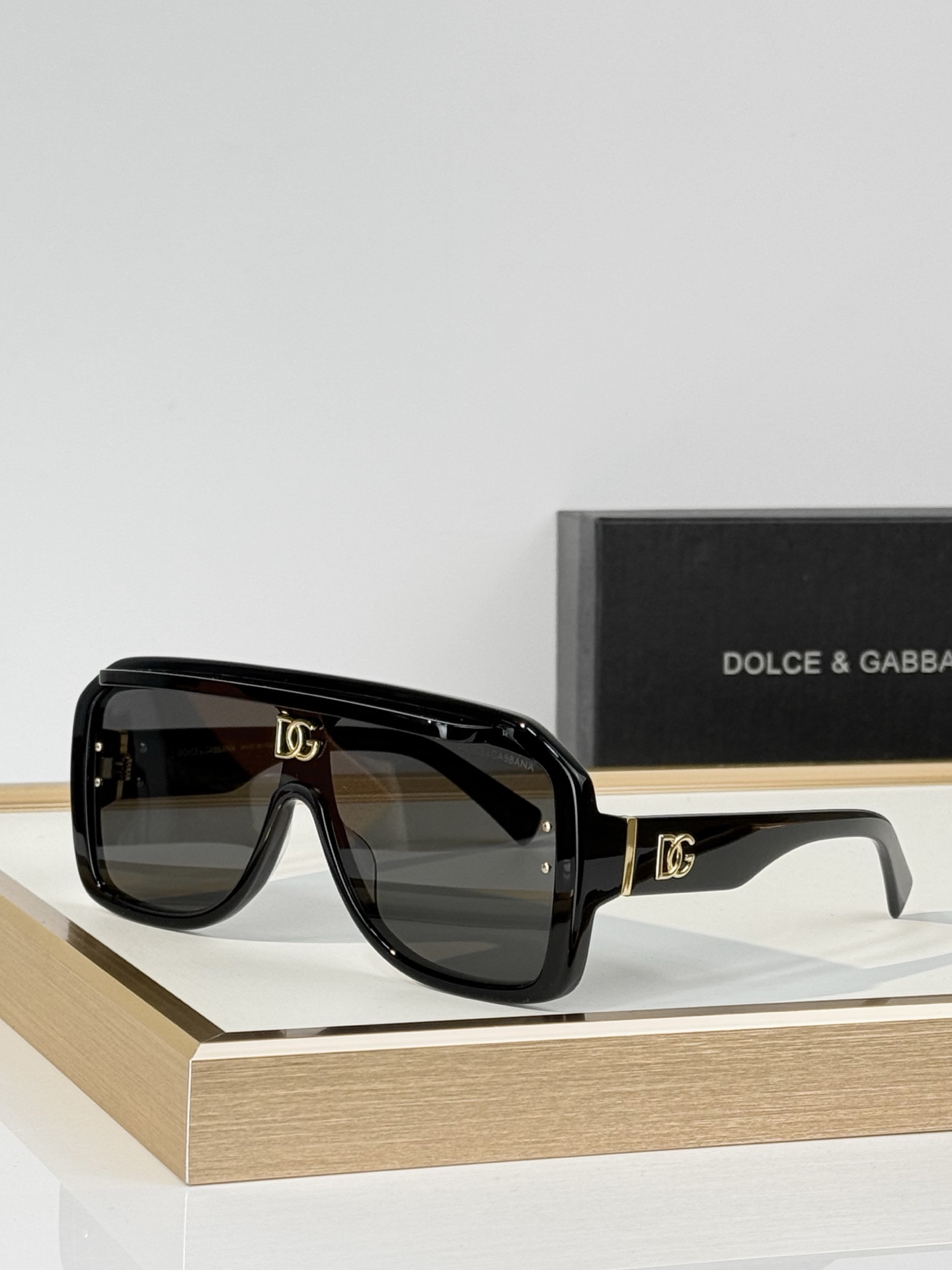 𝘿𝙊𝙇𝘾𝙀&𝙂𝘼𝘽𝘽𝘼𝙉𝘼  Mod:DG6205 Size:63口11-145 