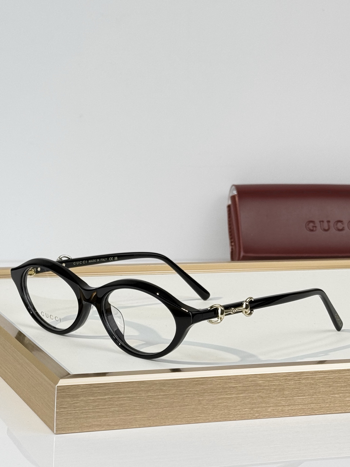 Gucc* Mod：GG2215S Size：54口18-145 