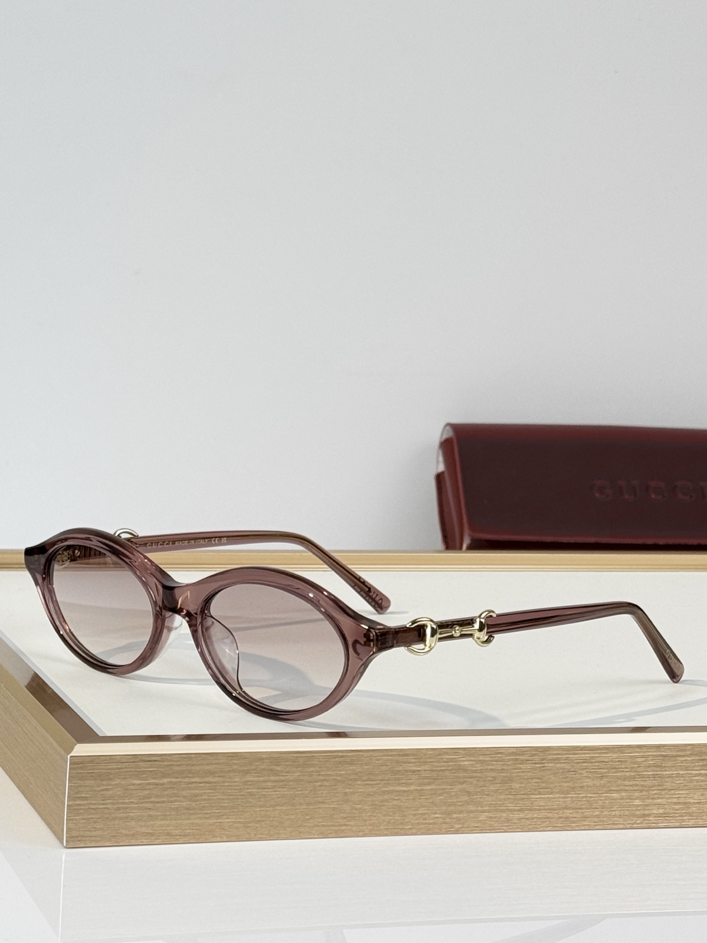 Gucc* Mod：GG2215S Size：54口18-145  