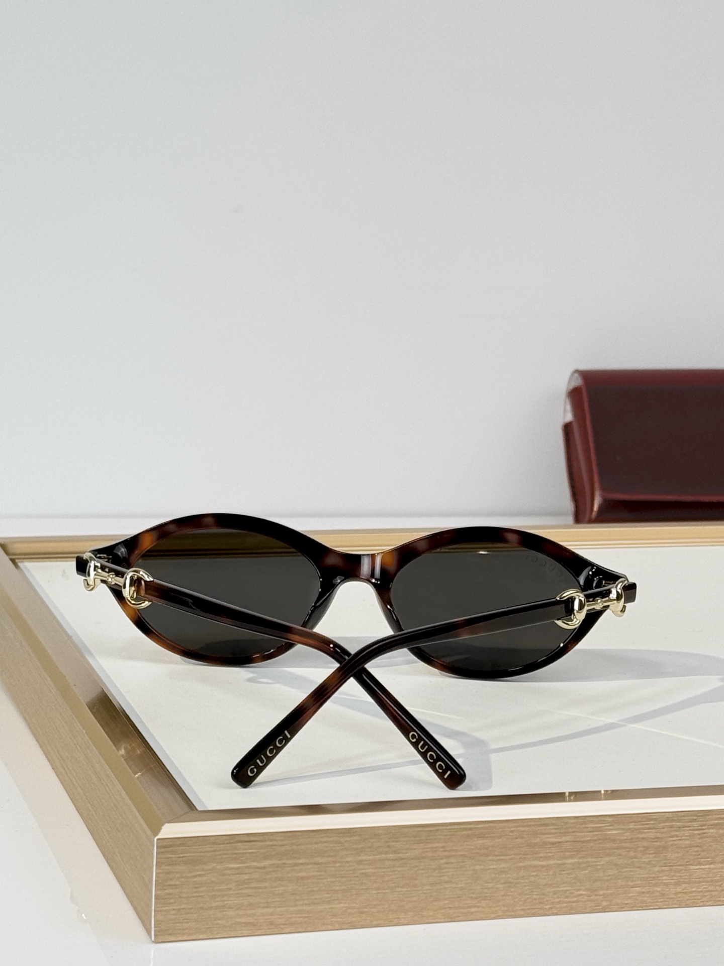 Gucc* Mod：GG2215S Size：54口18-145  
