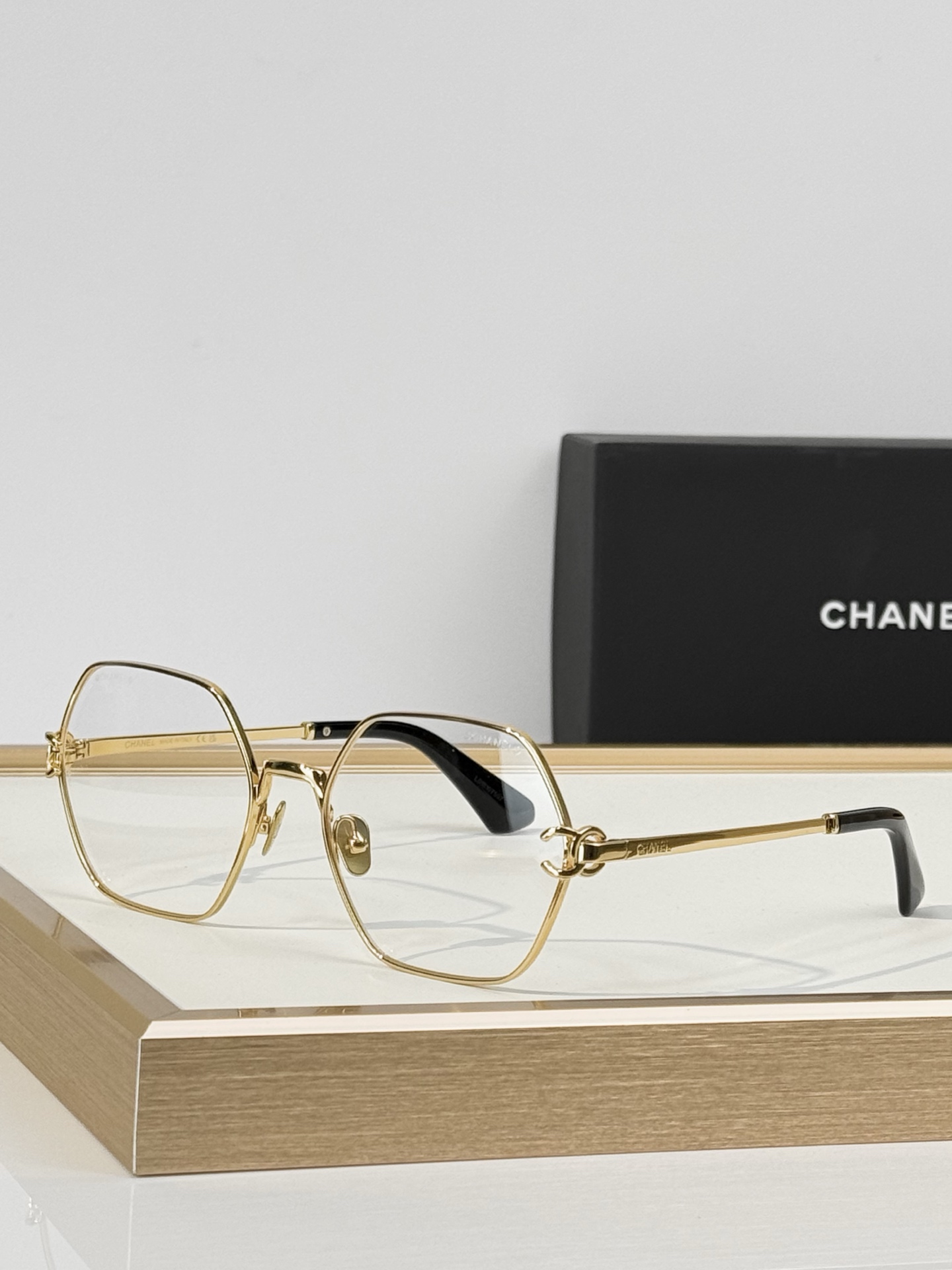 CHANEL MOD：CH2231 Size：55口18-140 