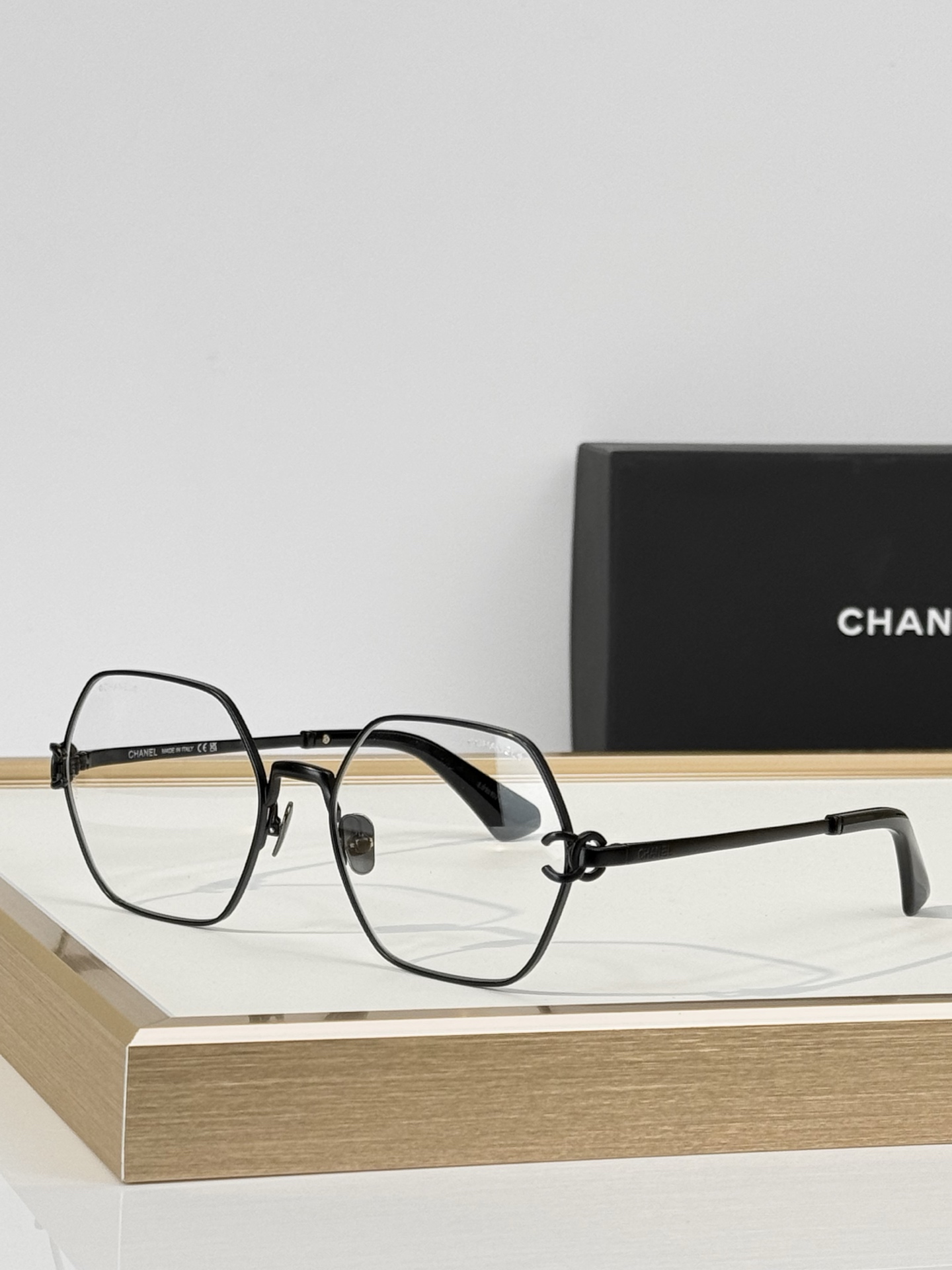 CHANEL MOD：CH2231 Size：55口18-140 