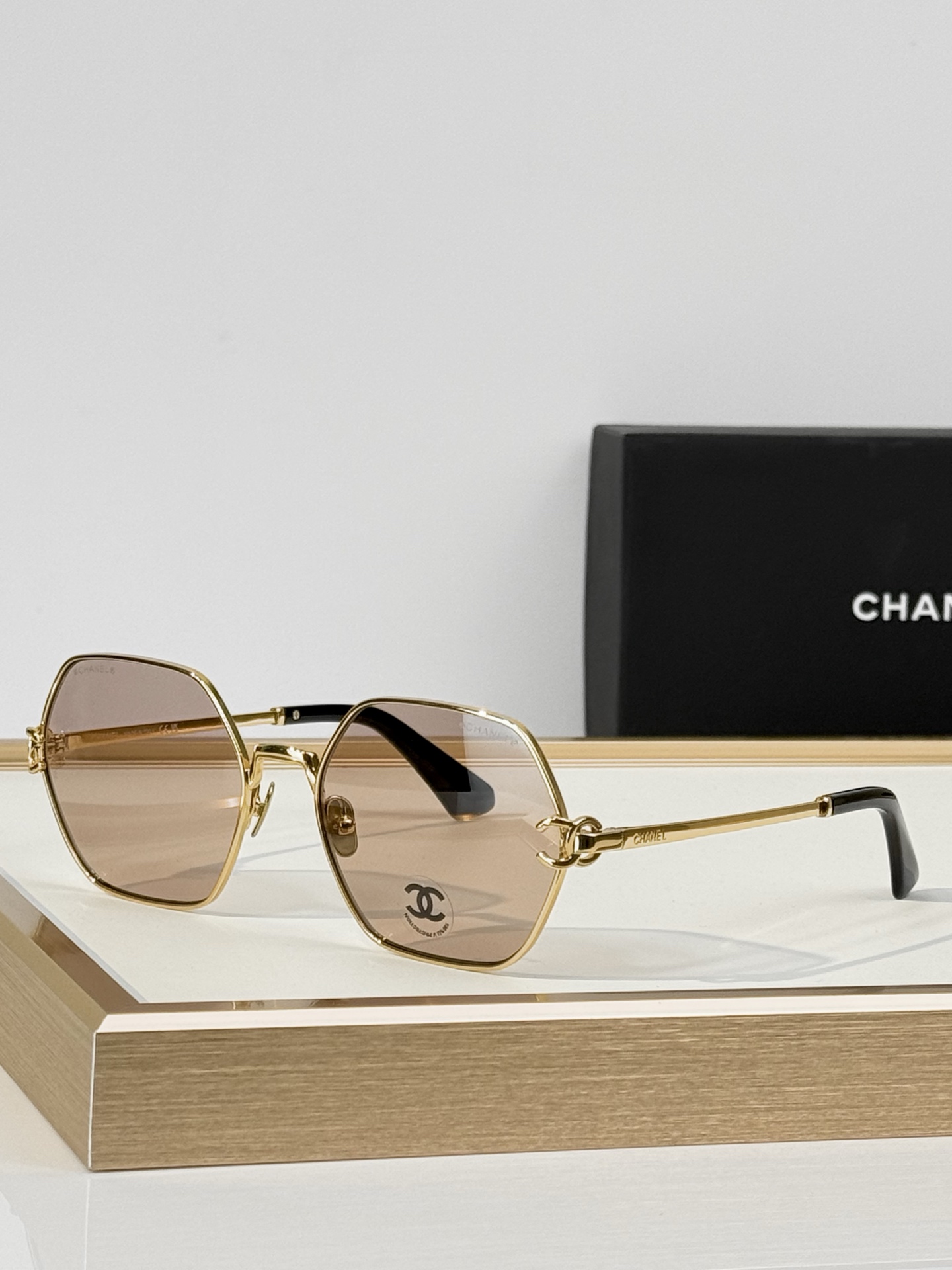 CHANEL MOD：CH2231 Size：55口18-140 