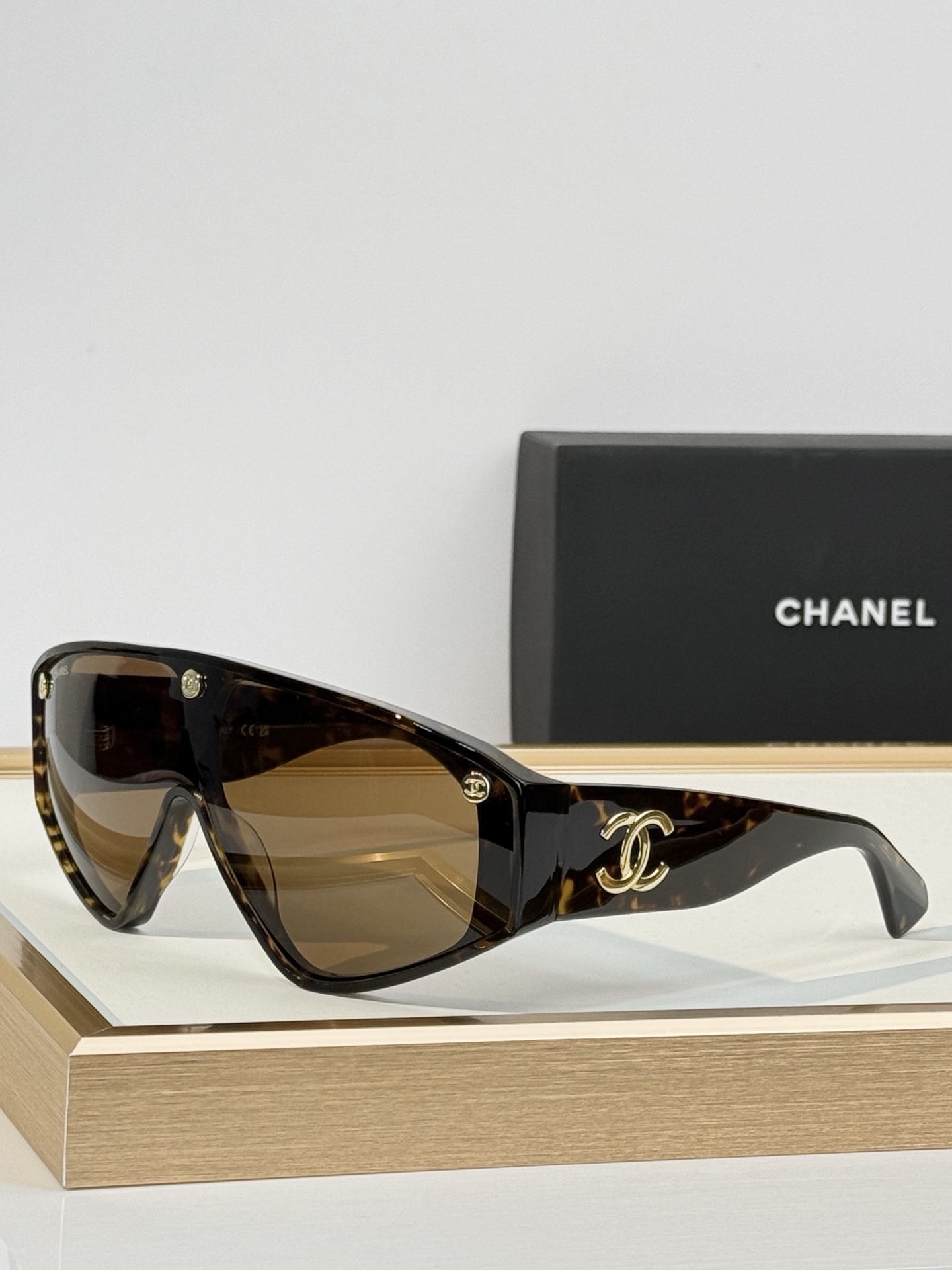 CHANE* MODEL：9205 SIZE：135   