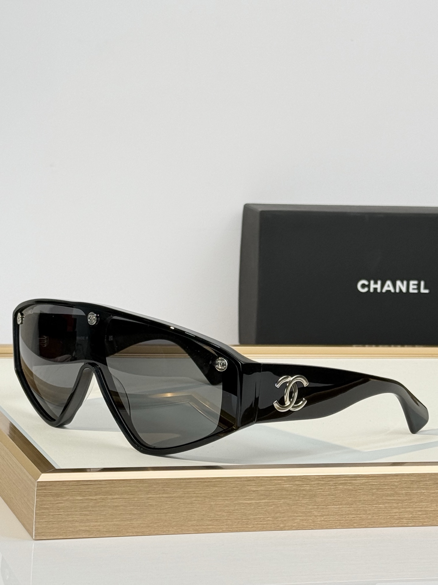 CHANE* MODEL：9205 SIZE：135   