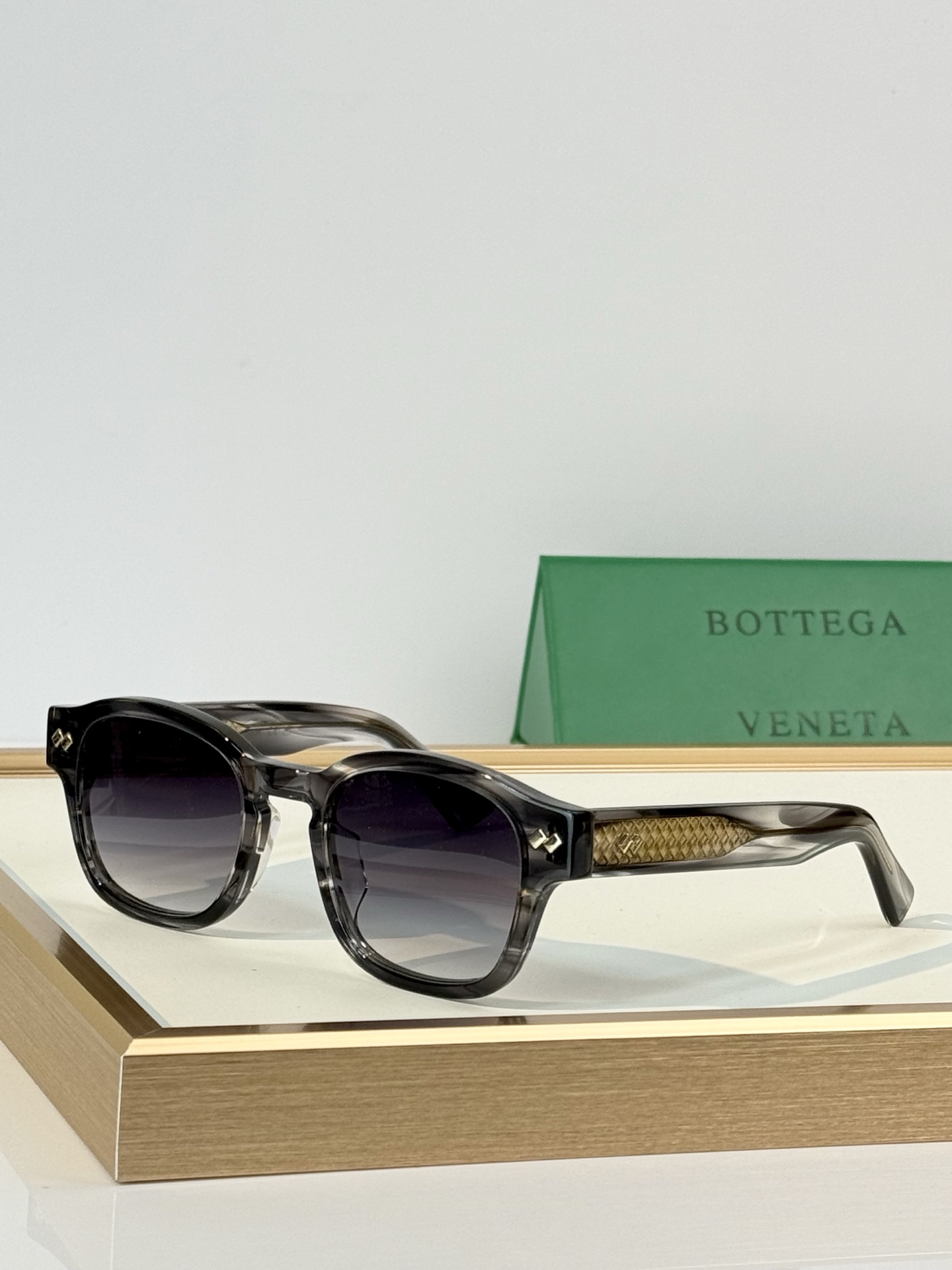 BOTTE VENETA MOD:BV1445OA Size:51口22-145  
