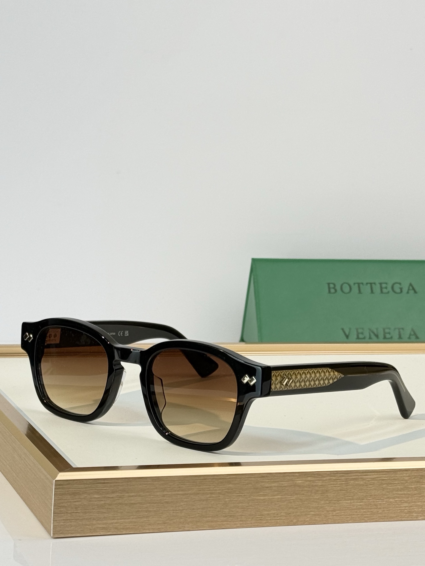 BOTTE VENETA MOD:BV1445OA Size:51口22-145  