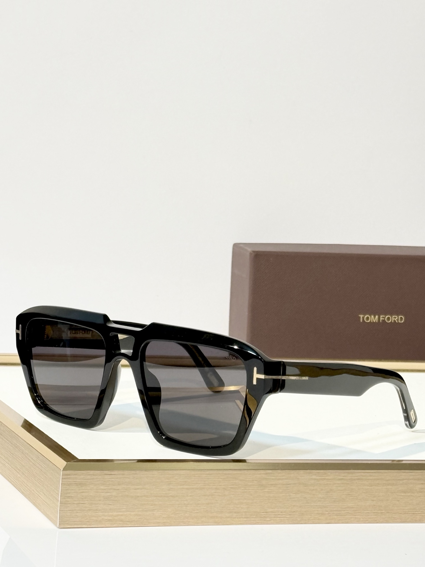 TOMFORD MOD：FT1202 Size：56口19 140 🆕 