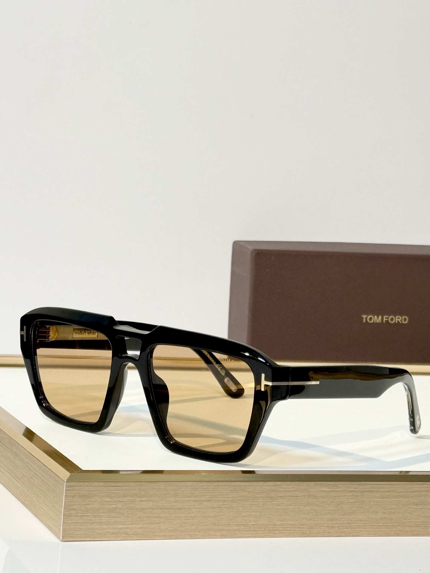 TOMFORD MOD：FT1202 Size：56口19 140 🆕 