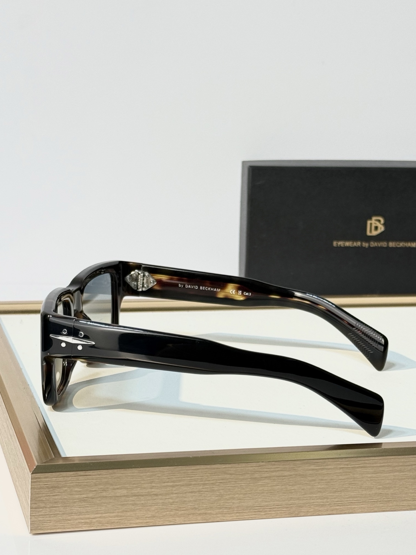 DAVID BECKHA* MODEL：DB 7159/S SIZE：53口20-140